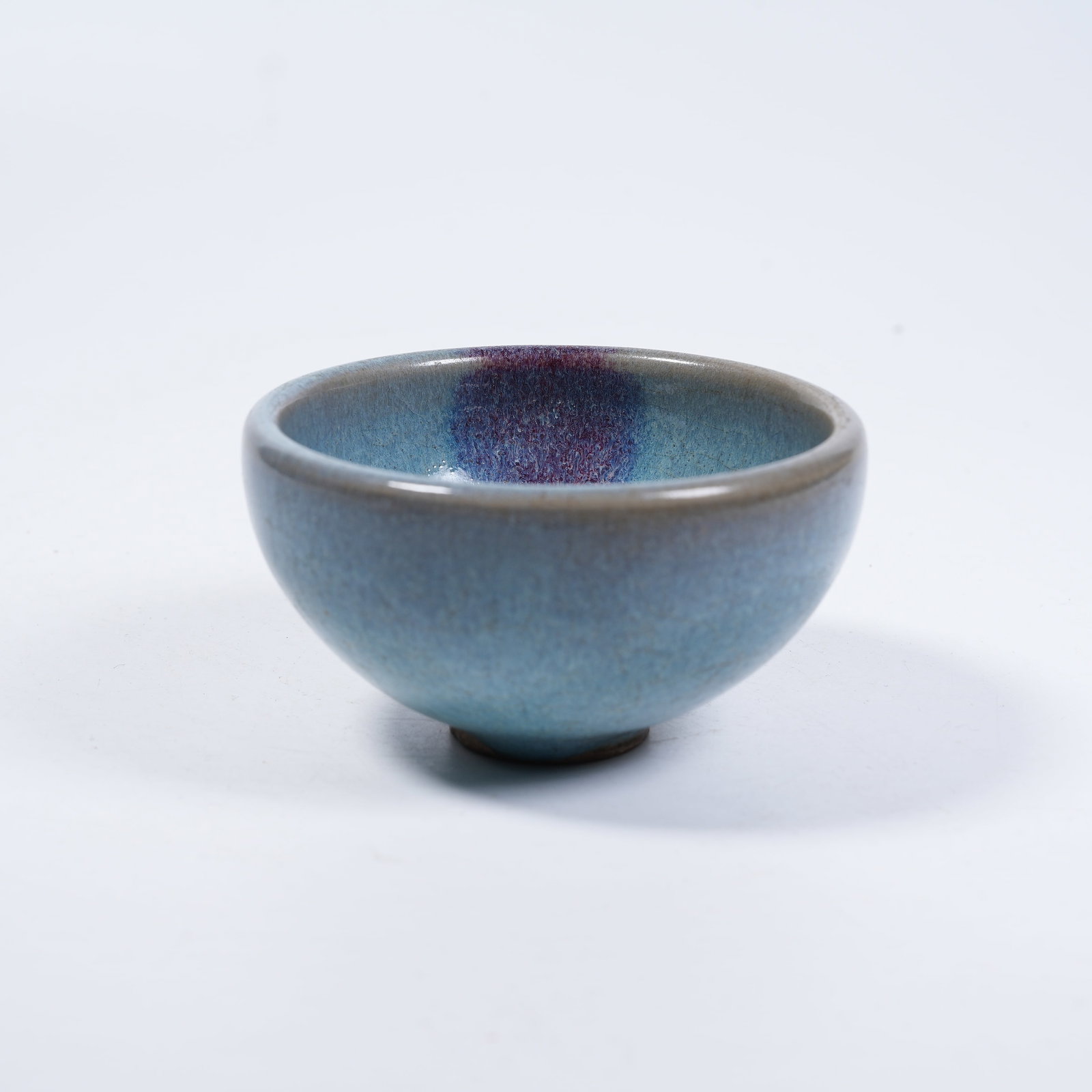 A JUN KILN BUBBLE GLAZE TEA BOWL (1 of 9)