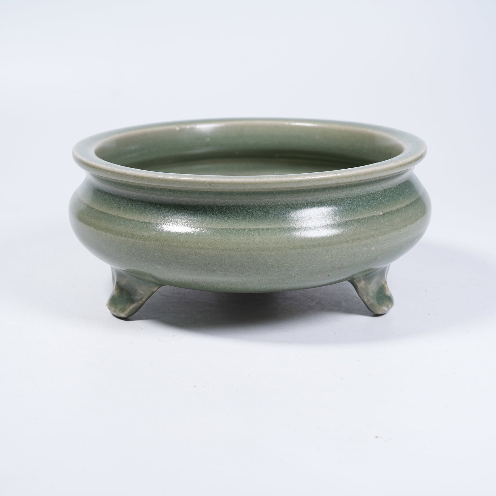 A LONGQUAN KILN THREE-LEGGED CENSER (1 of 9)