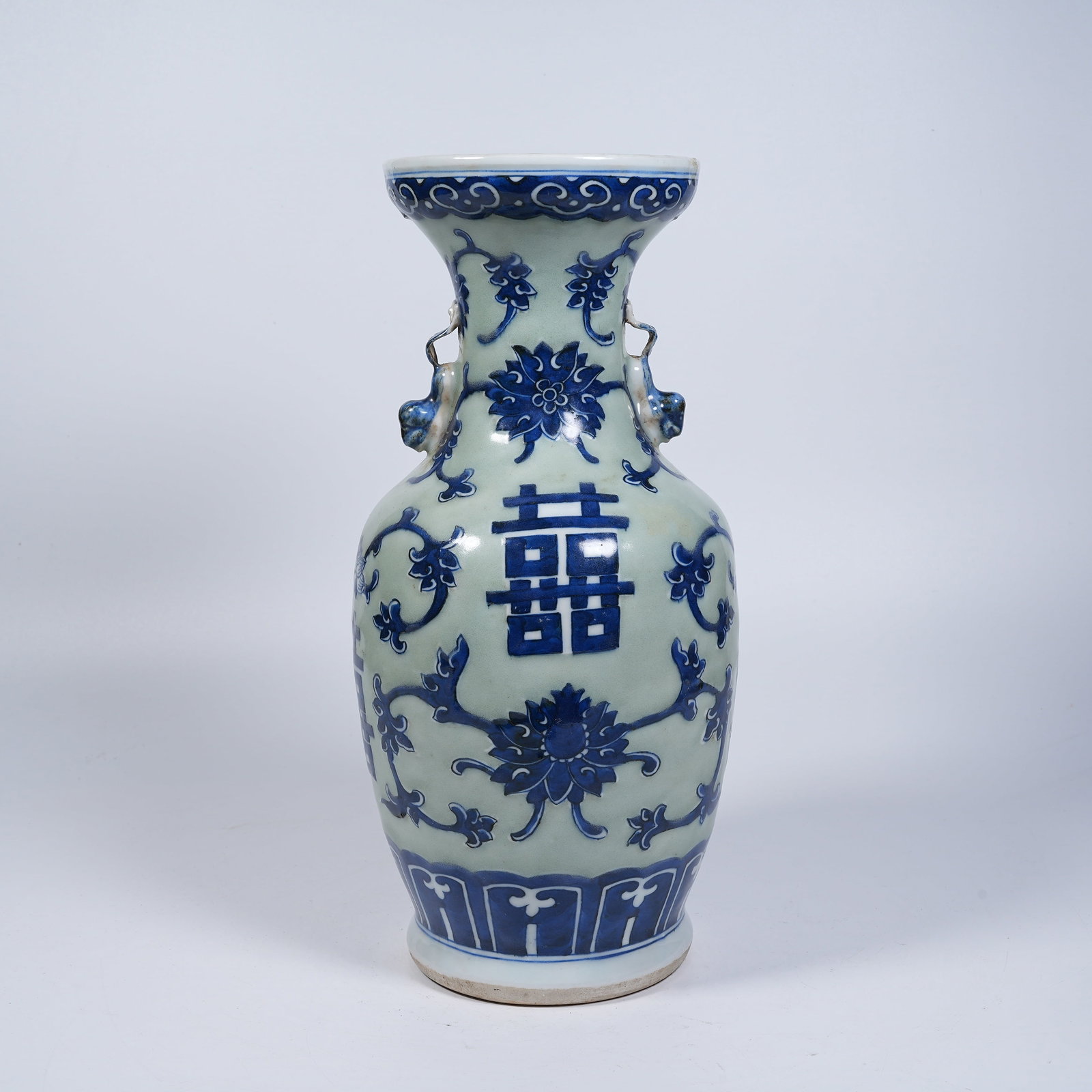 A BLUE AND WHITE FLARED-MOUTH VASE WITH DOUBLE HAPPINESS MOTIF (1 of 10)
