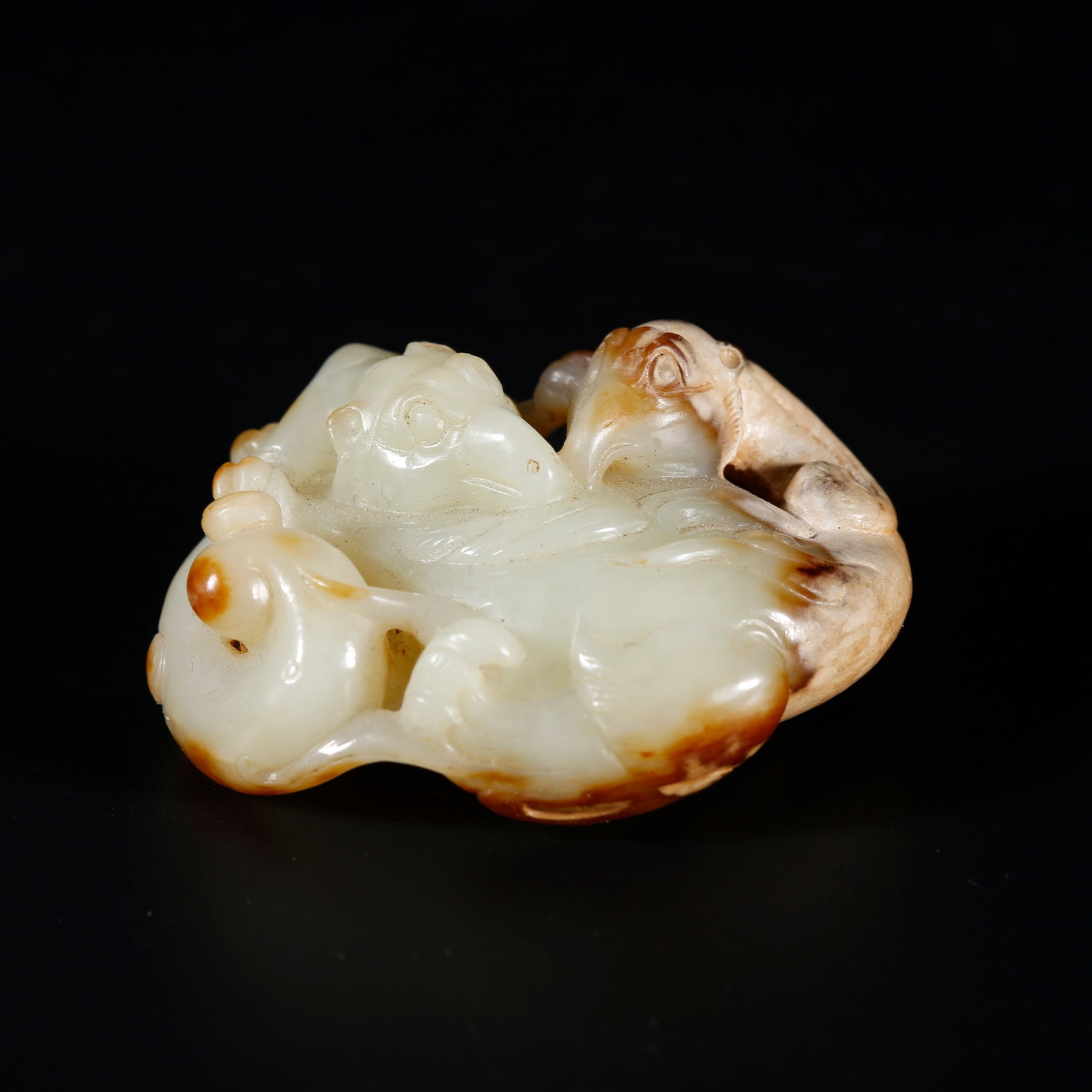 A ANCIENT JADE BEAST ORNAMENT: Ancient Jade Beast Ornament