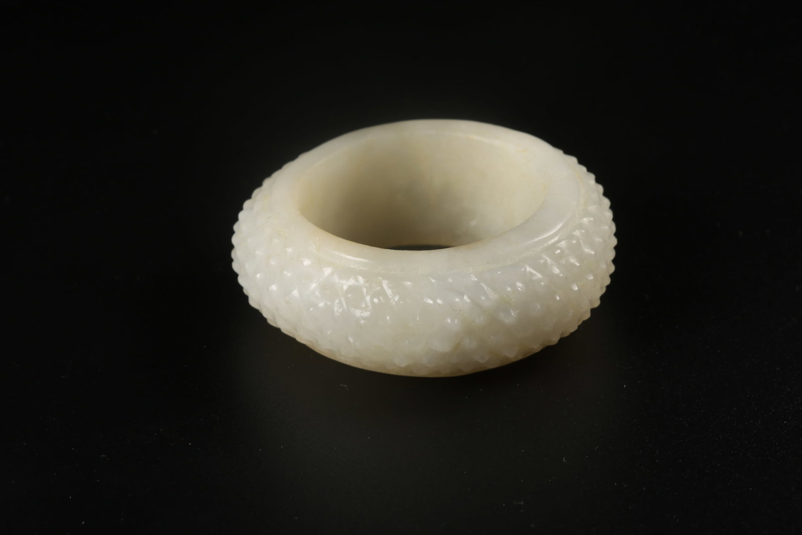 A HETIAN JADE BI-RING - 3