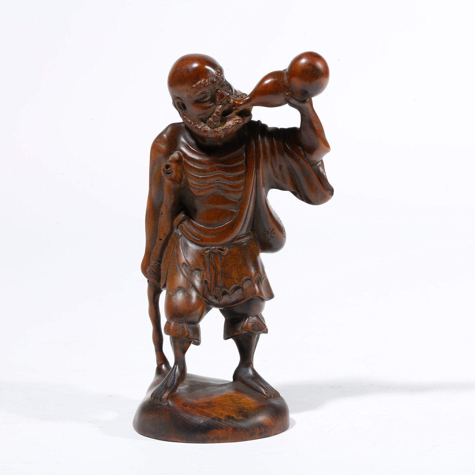 A BOXWOOD CARVED STATUE OF TIEGUAI LI (1 of 9)