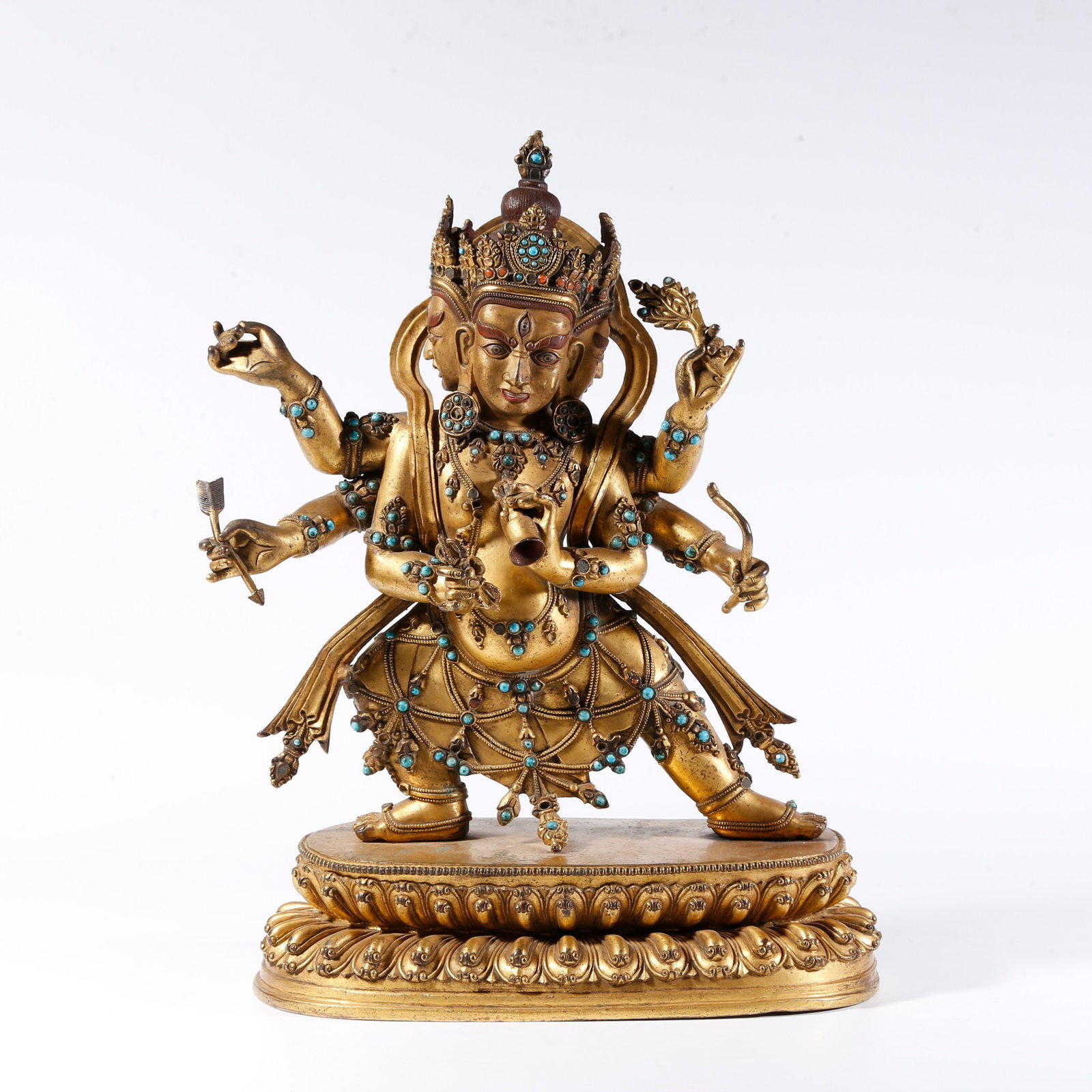 A GILT BRONZE BUDDHA STATUE INLAID WITH TURQUOISE: Gilt Bronze Buddha Statue Inlaid with Turquoise