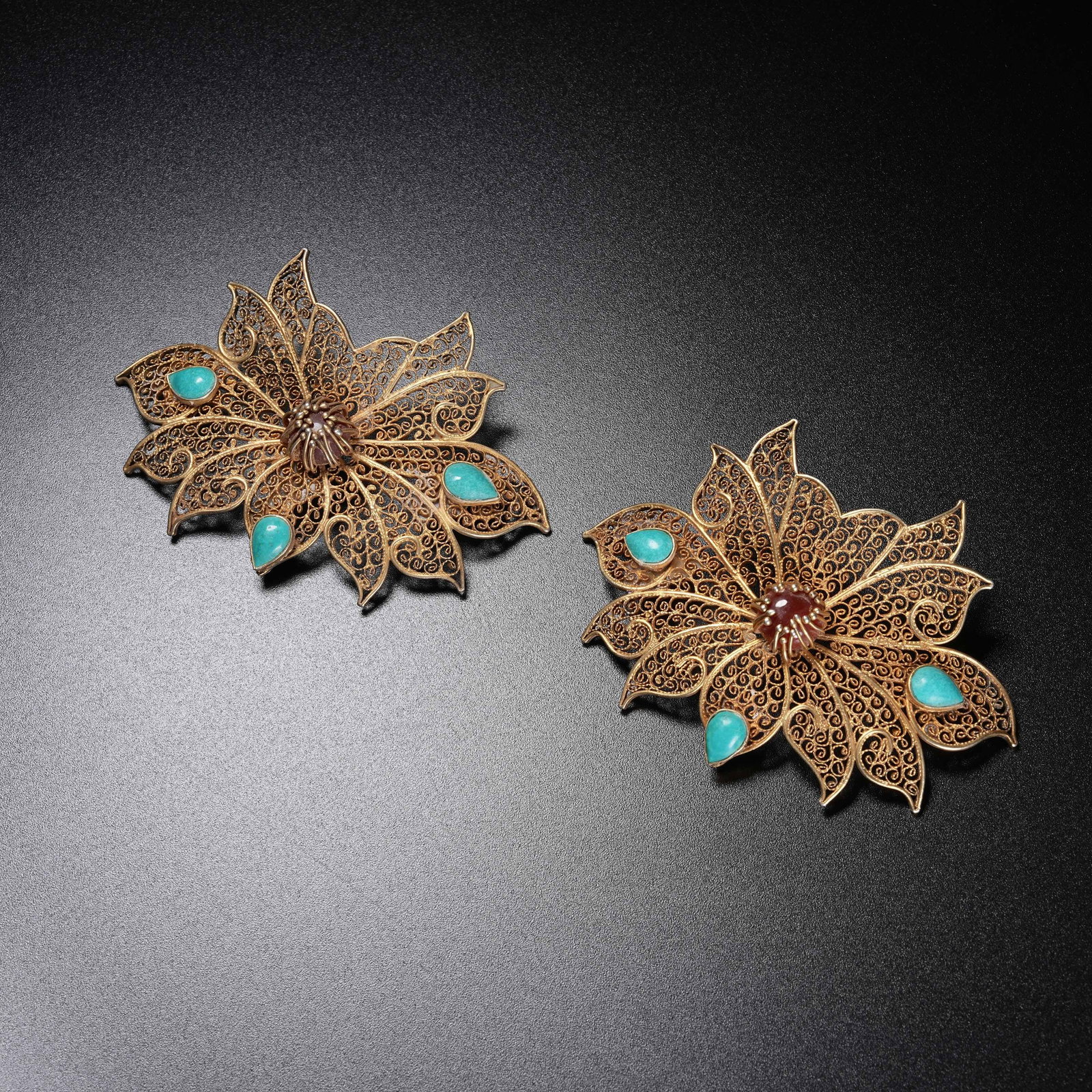 A GROUP OF GILT BRONZE BELT ORNAMENTS INLAID WITH GEMSTONES (1 of 9)