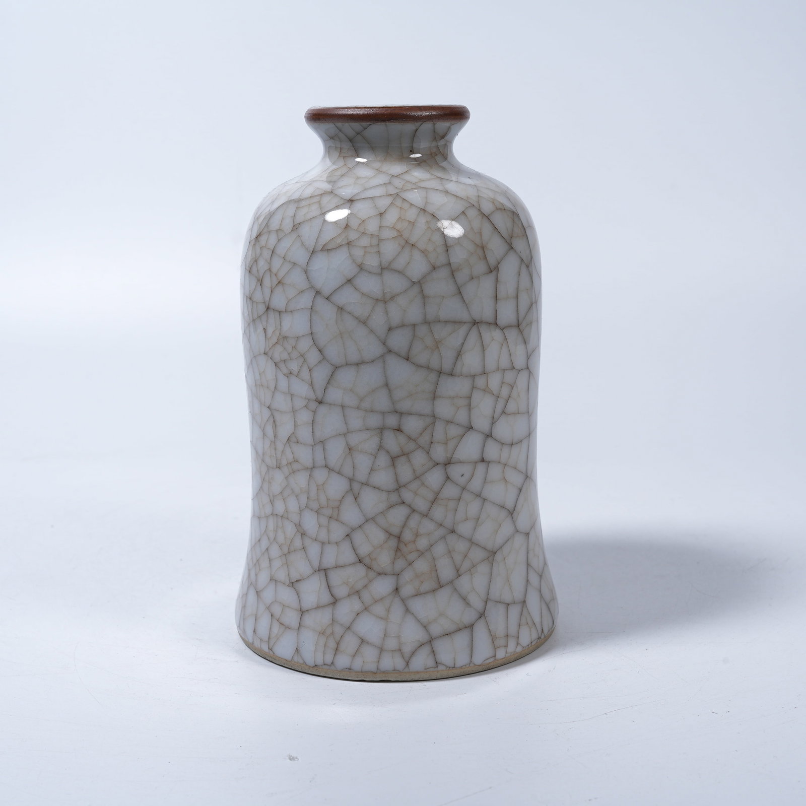 A GE KILN RATTLE VASE: Ge Kiln Rattle Vase