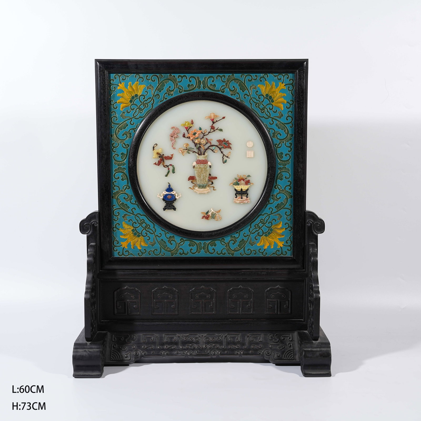 A RED SANDALWOOD TABLE SCREEN WITH CLOISONNE, PRECIOUS STONE INLAY AND ANTIQUE PATTERNS: Red Sandalwood Table Screen with Cloisonne, Precious Stone Inlay and Antique Patterns