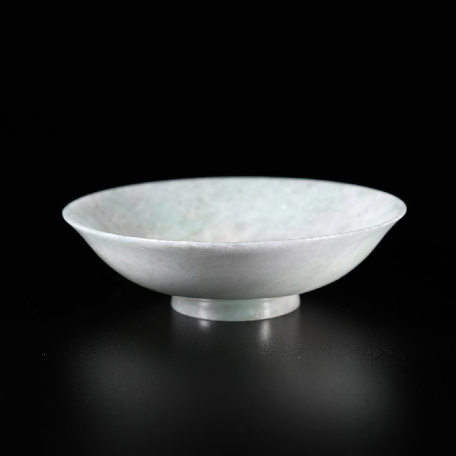 A JADEITE CARVED BOWL (1 of 9)