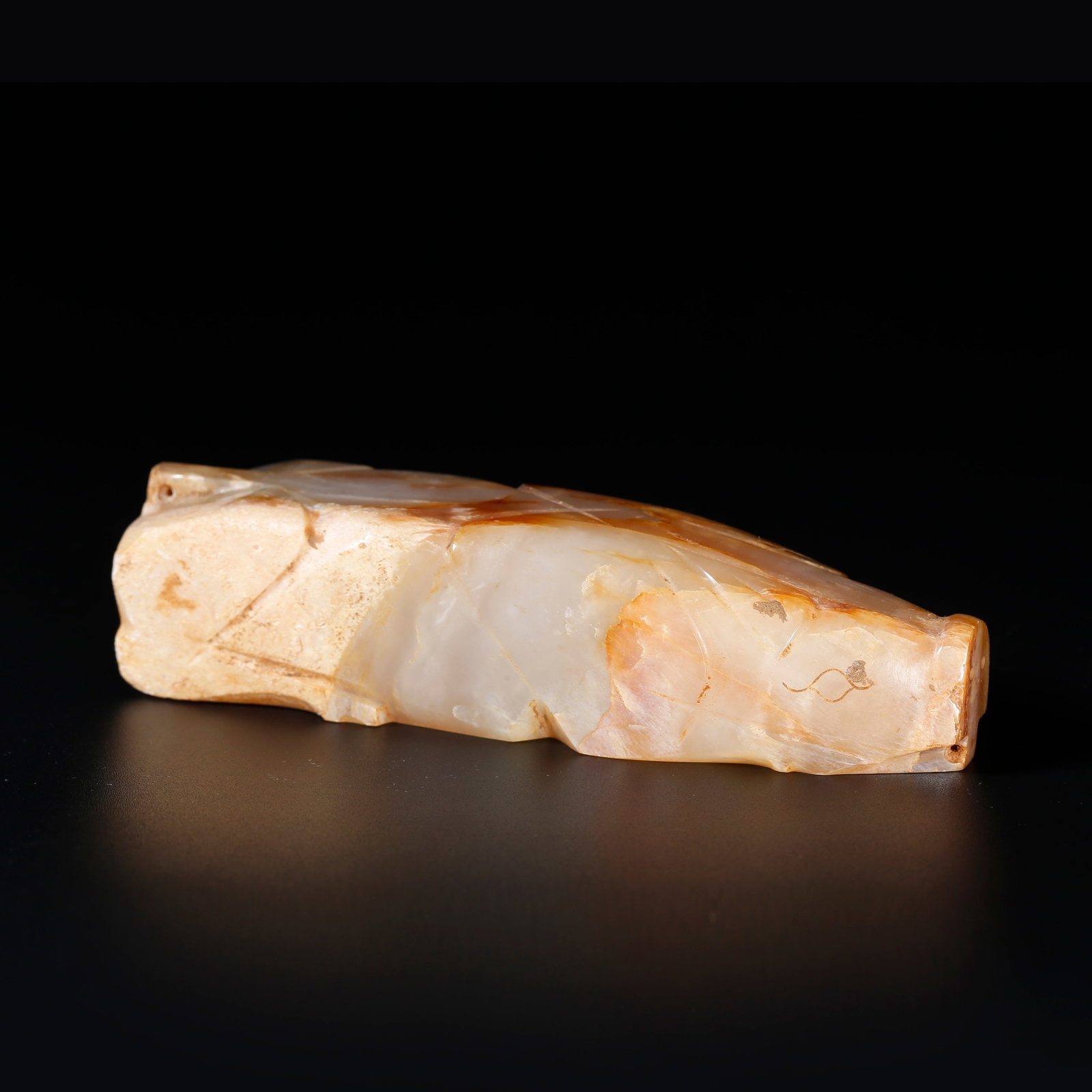 A ANCIENT JADE HAND REST (1 of 10)