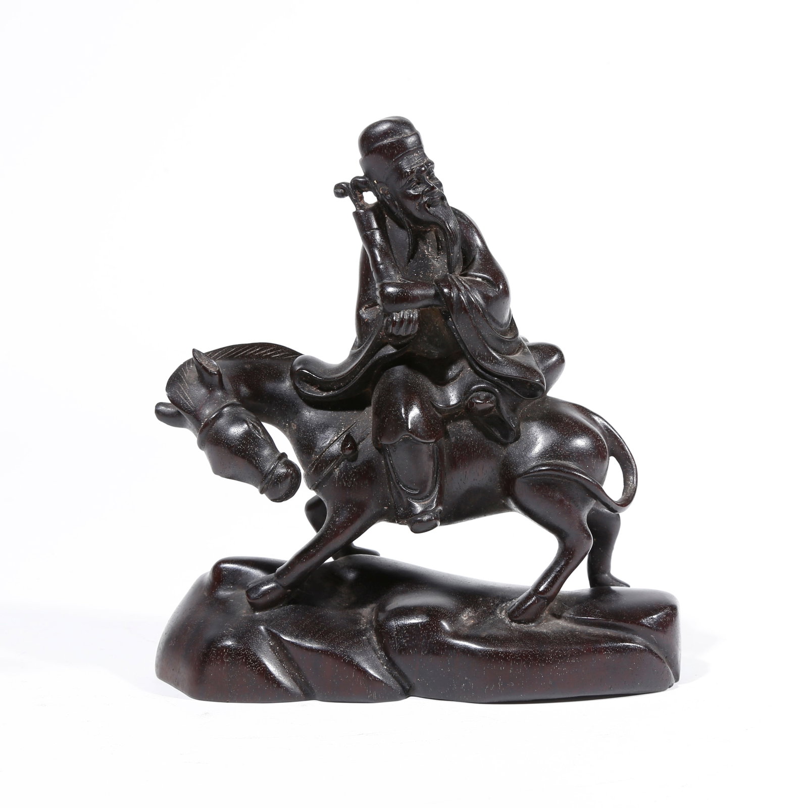 A RED SANDALWOOD CARVED FIGURE ORNAMENT: Red Sandalwood Carved Figure Ornament