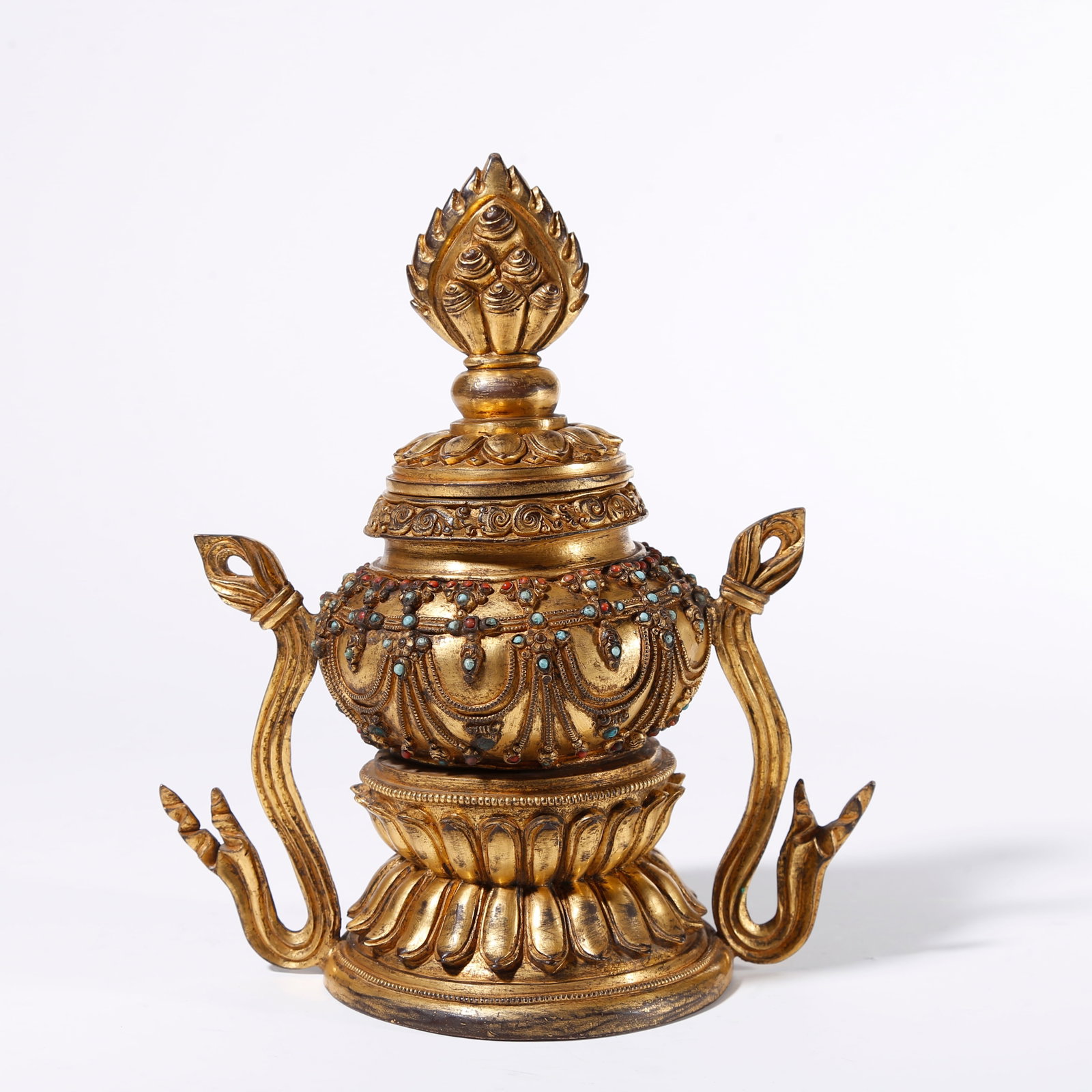 A GILT BRONZE SACRED VASE (1 of 10)