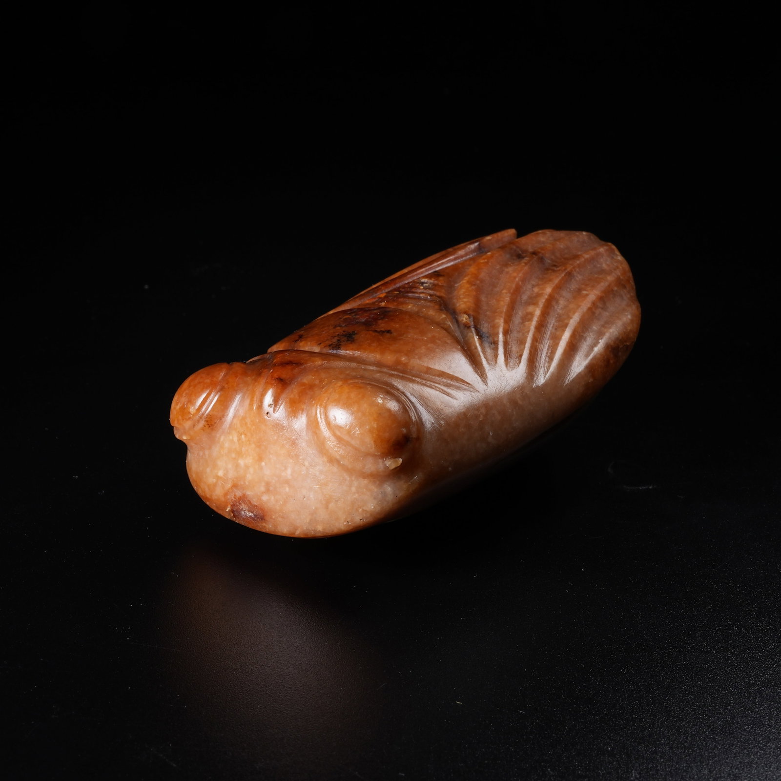 A ANCIENT JADE CICADA PENDANT: Ancient Jade Cicada Pendant