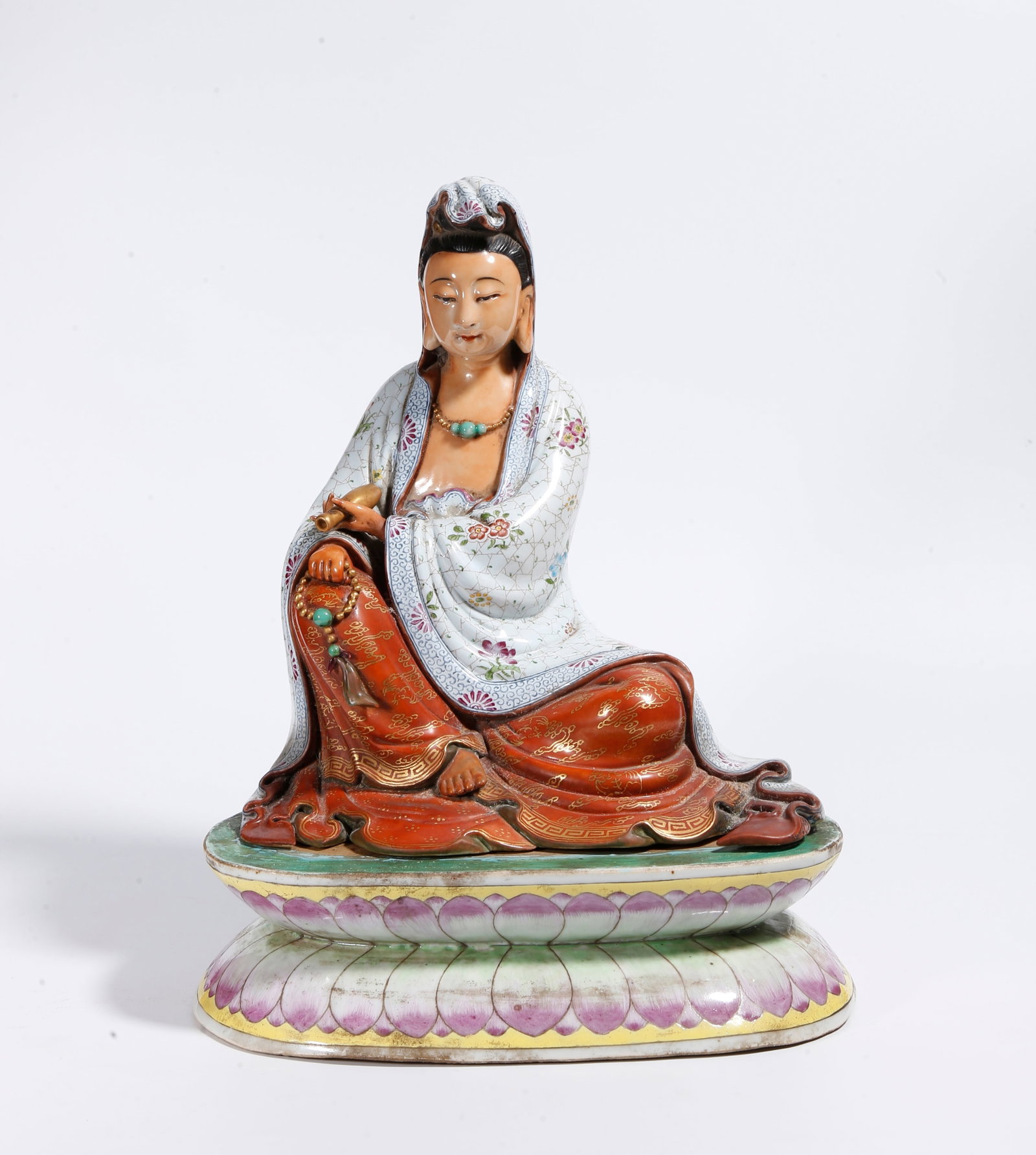 A FAMILLE ROSE STATUE OF GUANYIN (1 of 10)