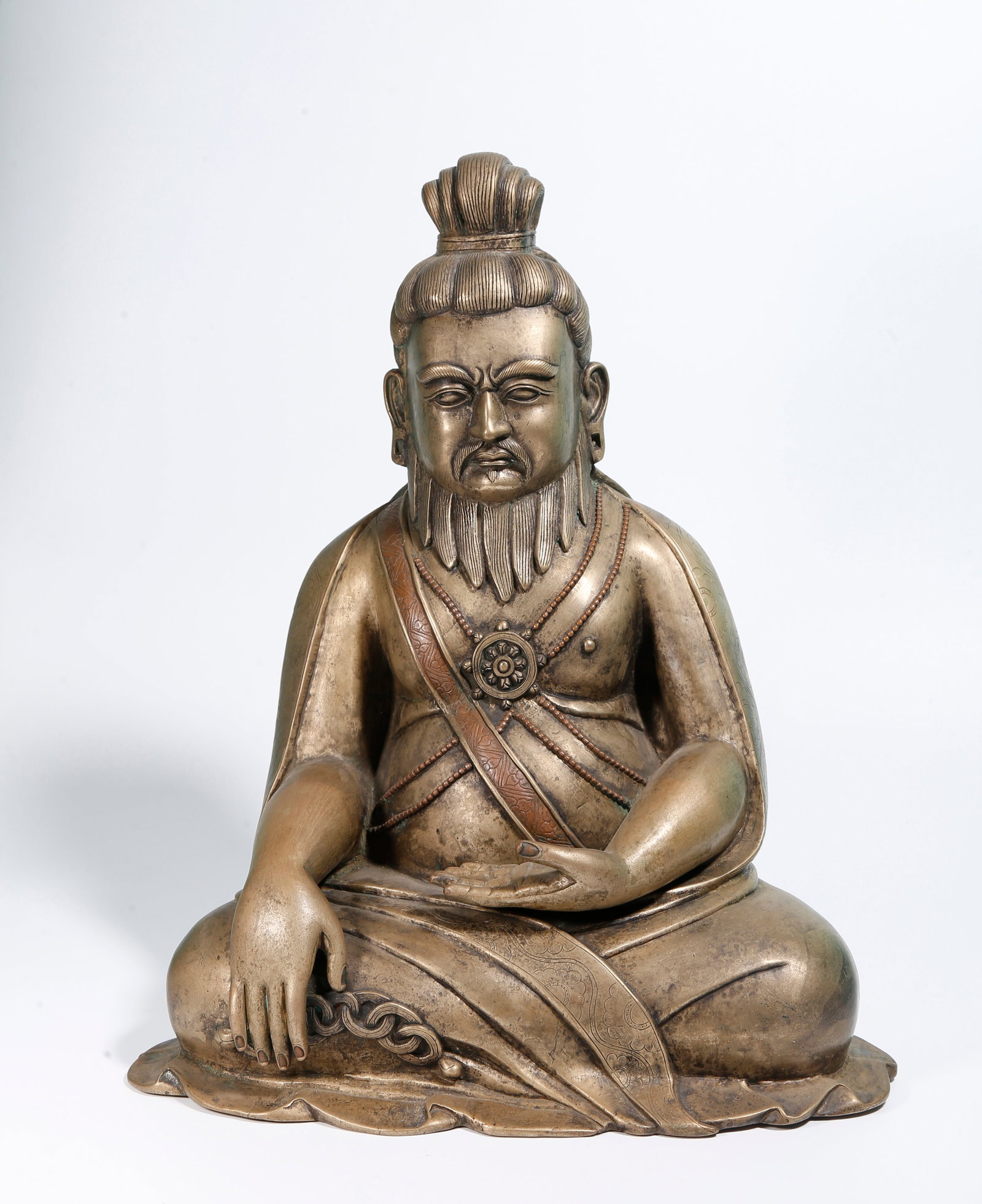 A BRONZE HUMAN FIGURE STATUE: Bronze Human Figure Statue