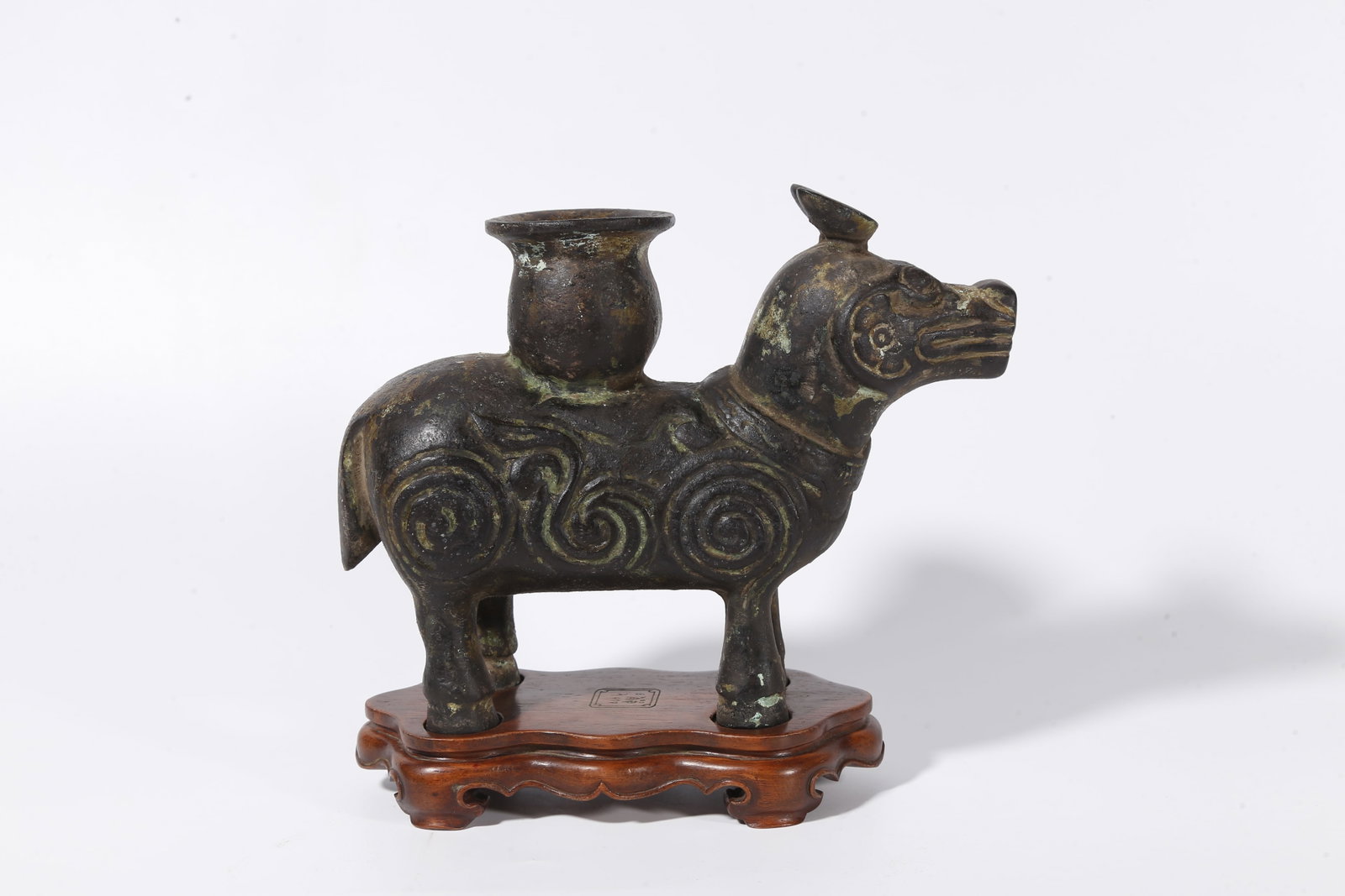 A BRONZE ZUN - 3