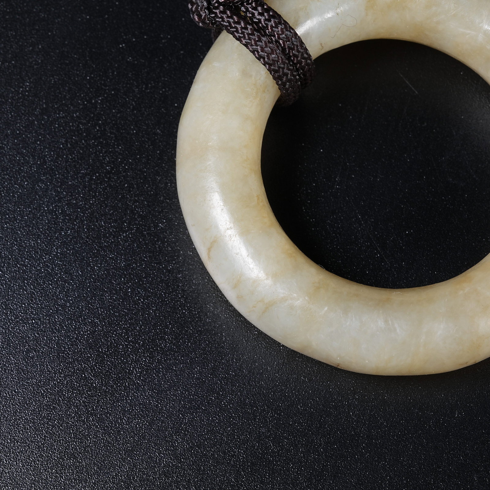 A HETIAN JADE KASAYA RING - 3