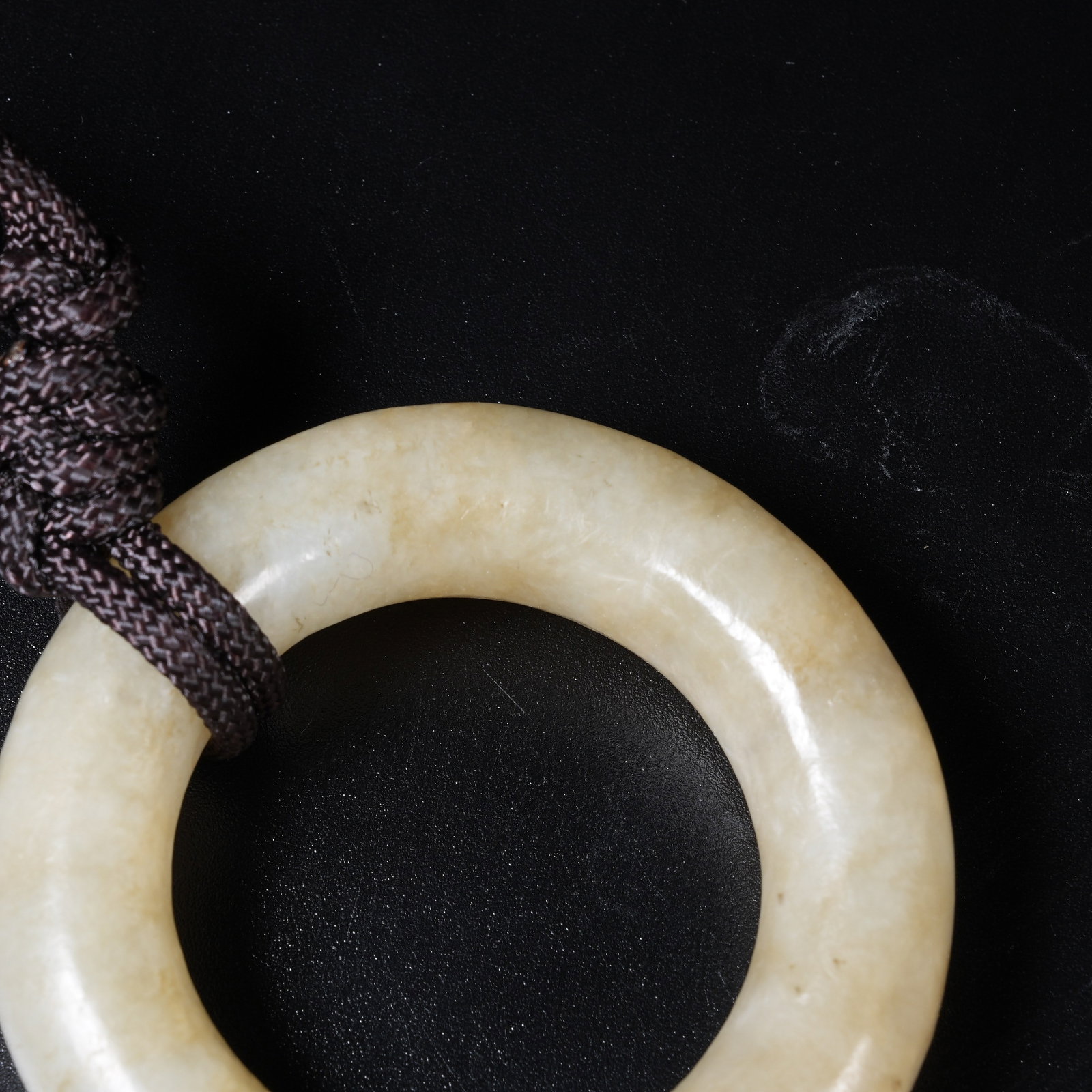 A HETIAN JADE KASAYA RING - 4