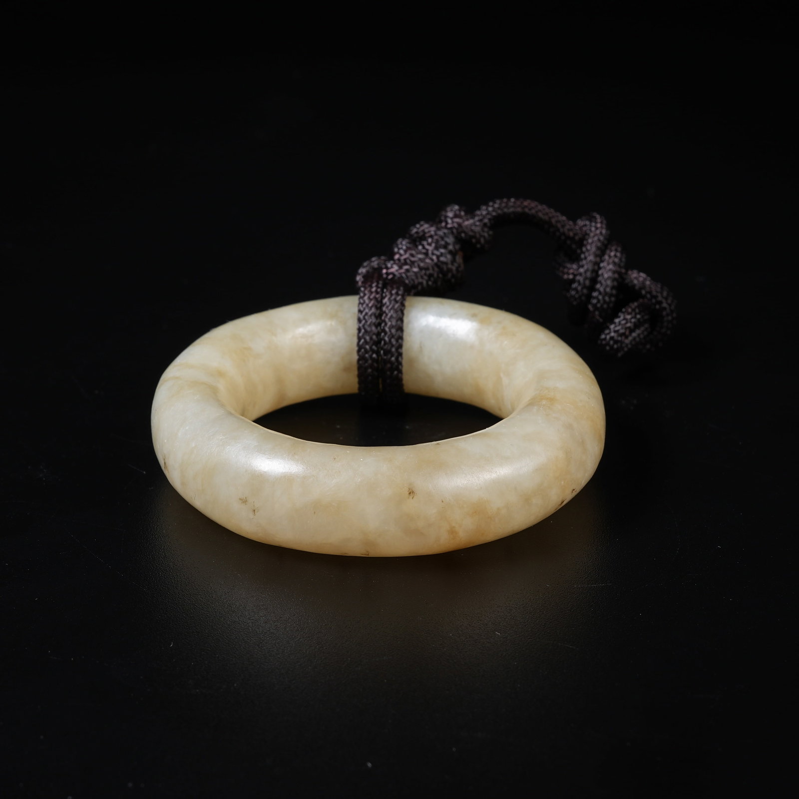A HETIAN JADE KASAYA RING - 6
