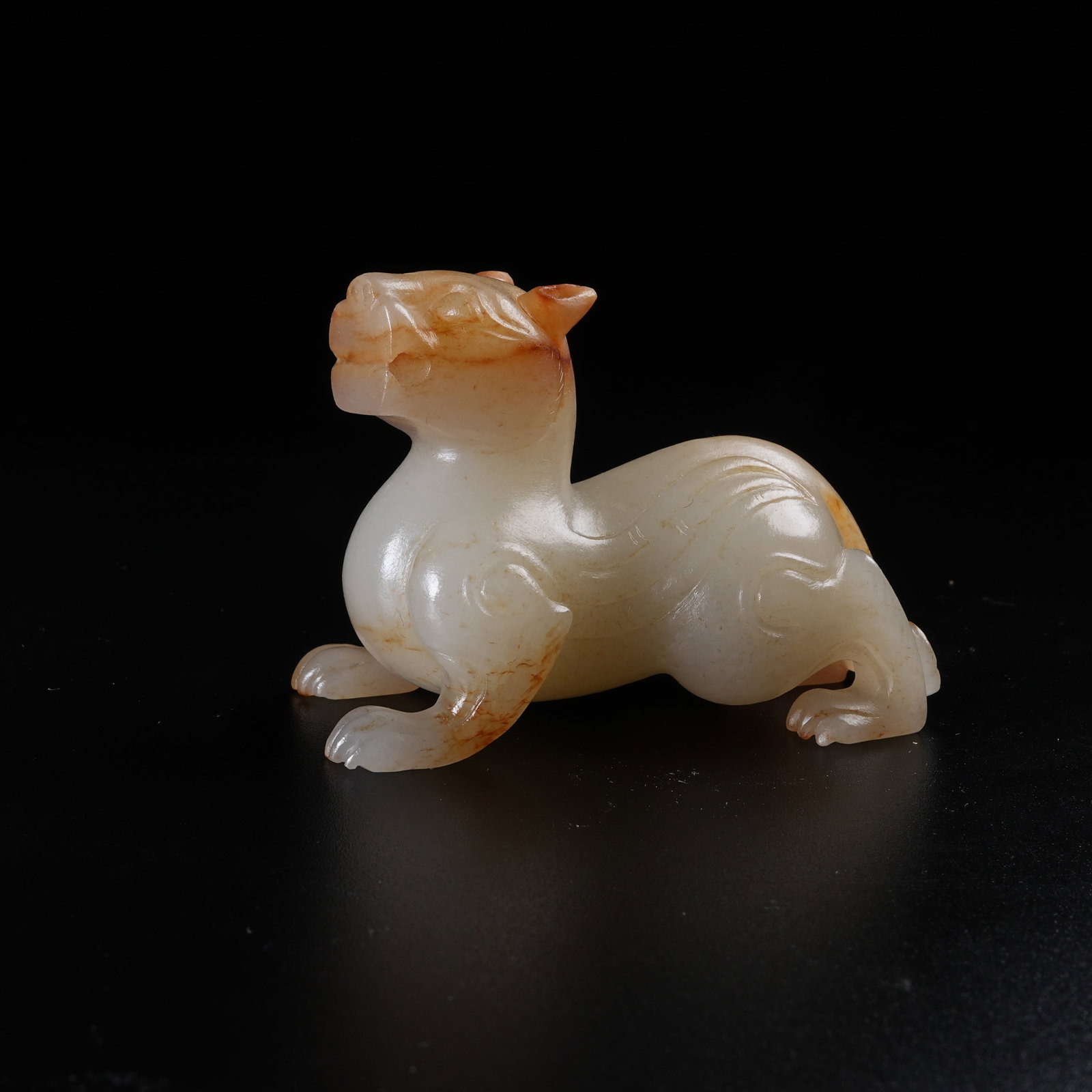 A ANCIENT JADE AUSPICIOUS BEAST: Ancient Jade Auspicious Beast