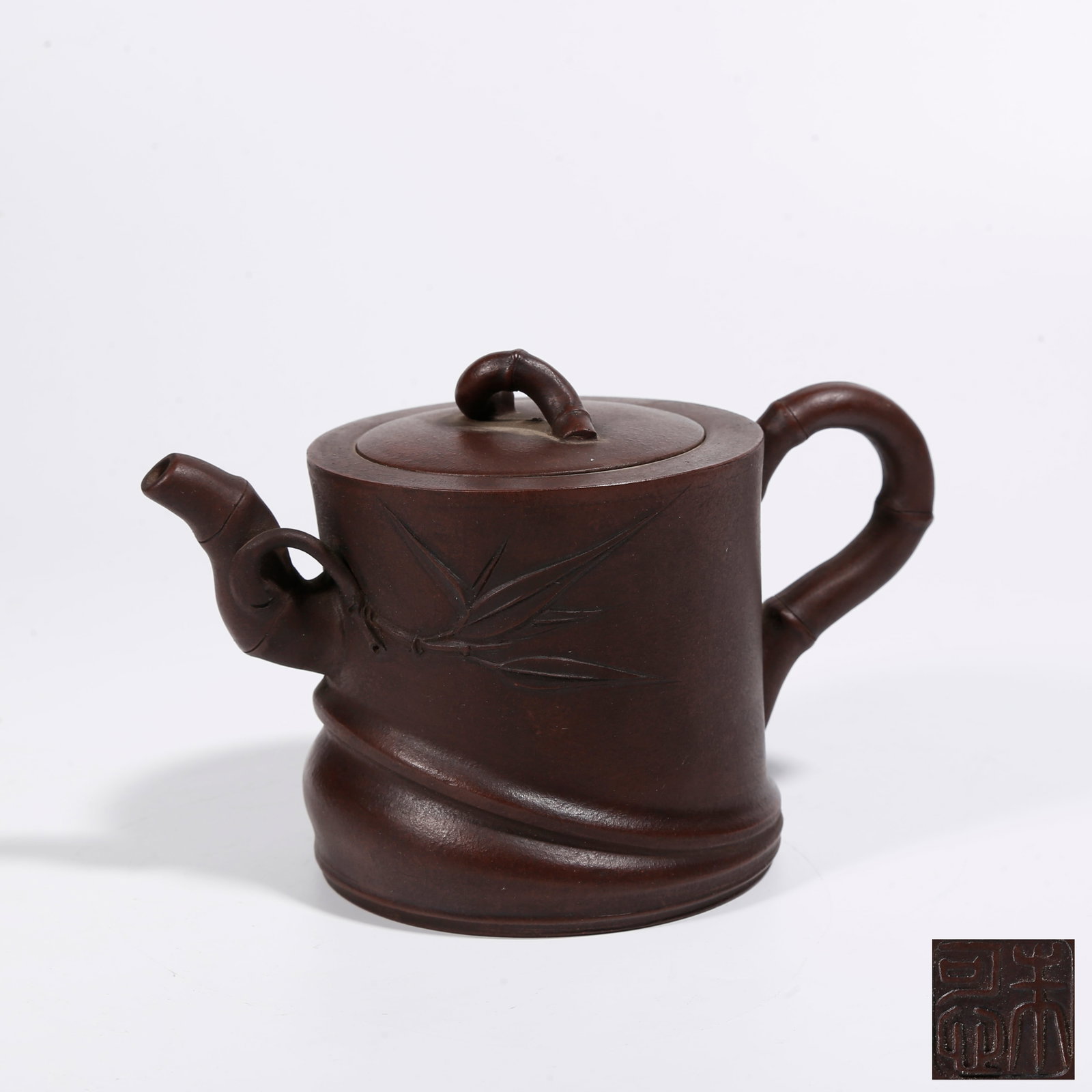 A ZISHA CLAY EWER CARVED WITH BAMBOO PATTERNS (1 of 9)