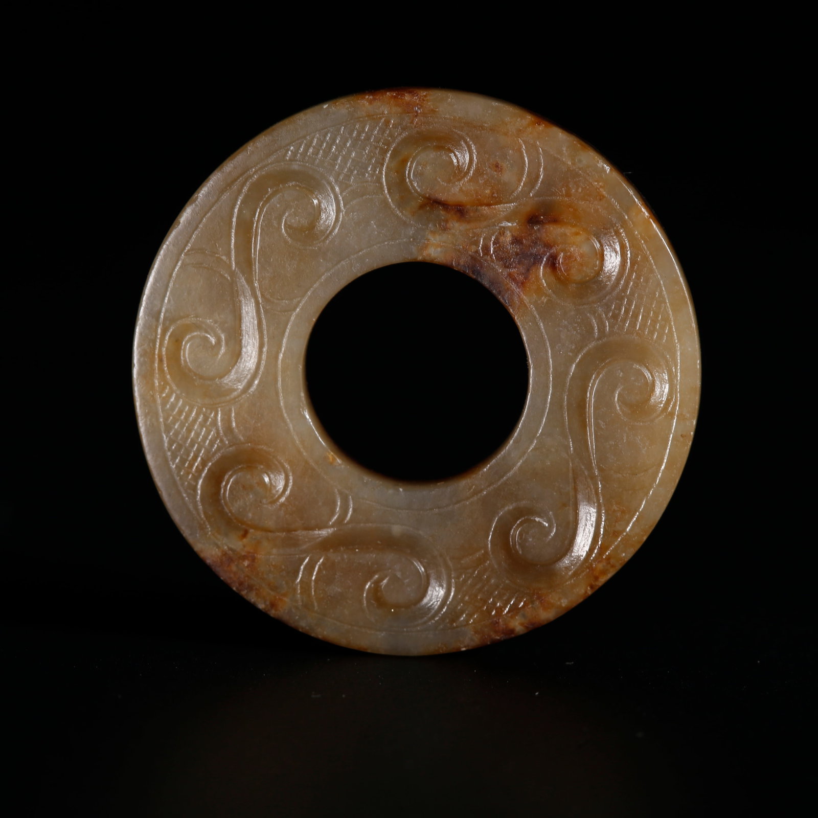 A ARCHAIC JADE SMALL BI DISC (1 of 10)