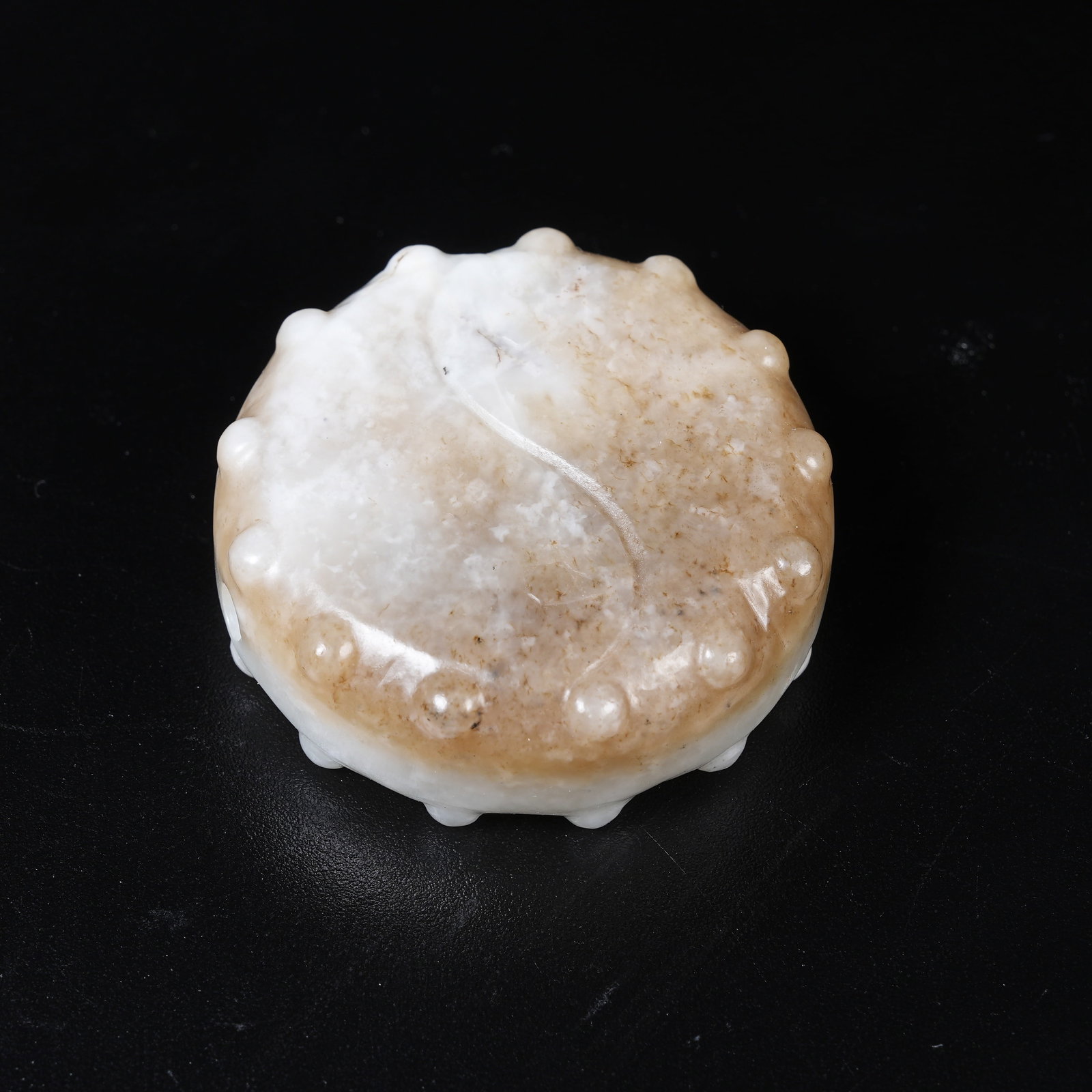 A MEDIEVAL JADE TAIJI PENDANT (1 of 8)