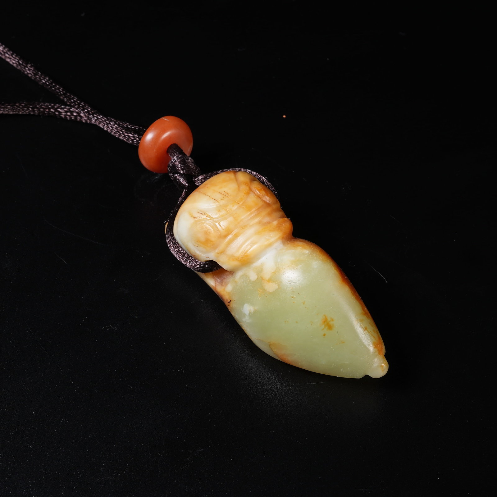 A ANCIENT JADE CICADA PENDANT: Ancient Jade Cicada Pendant
