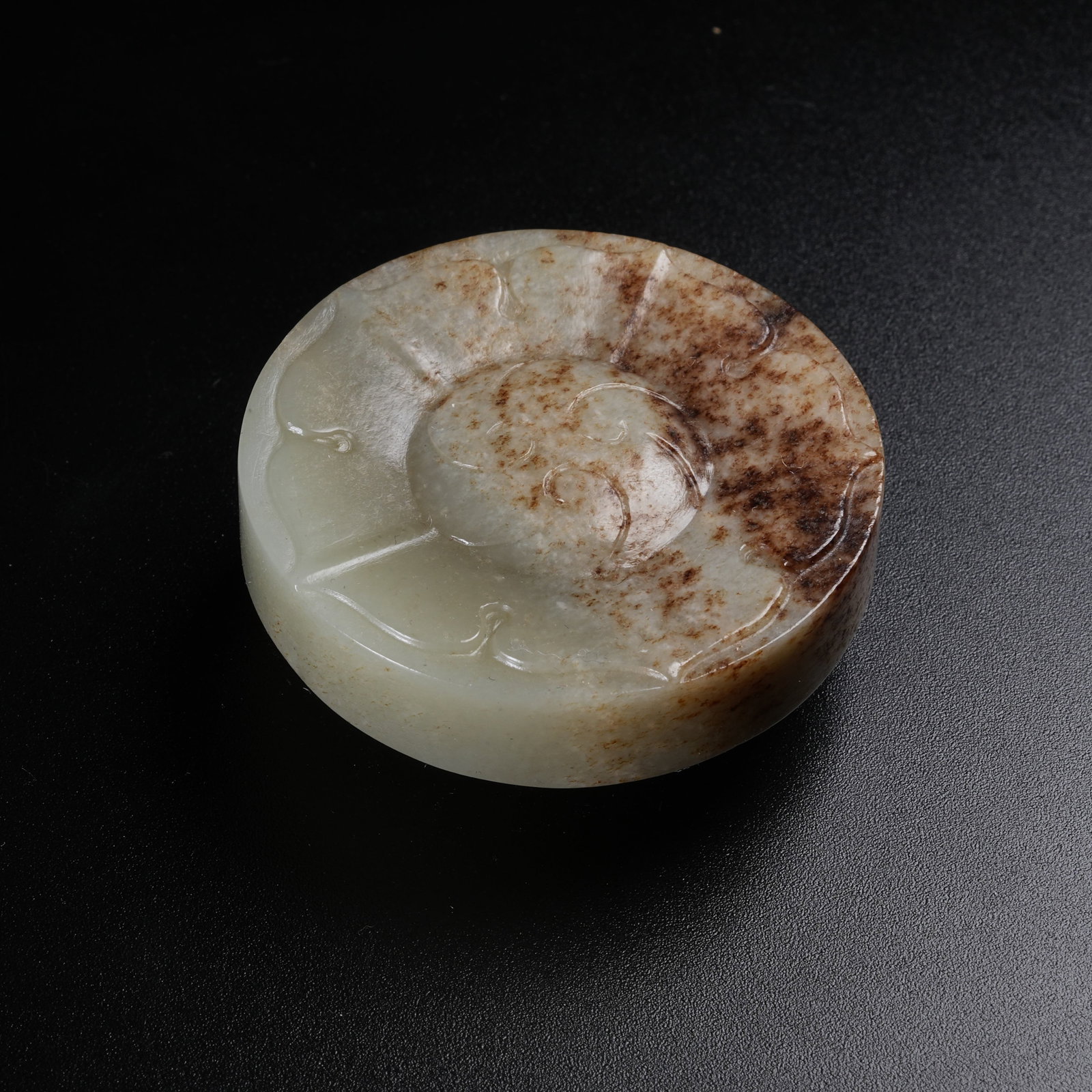 A ANCIENT JADE SWORD POMMEL: Ancient Jade Sword Pommel