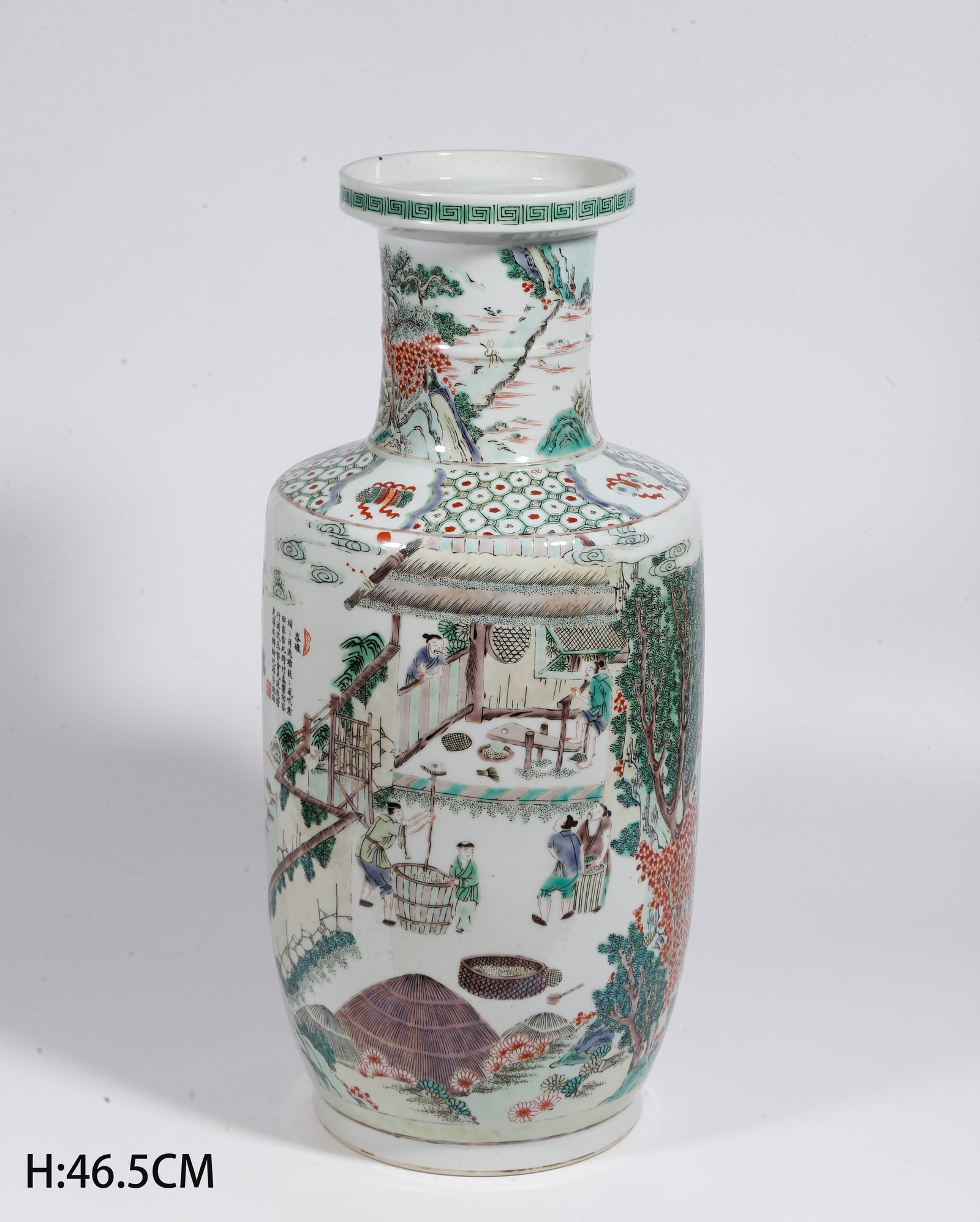 A WUCAI CLUB VASE WITH NARRATIVE FIGURE SCENES (1 of 10)