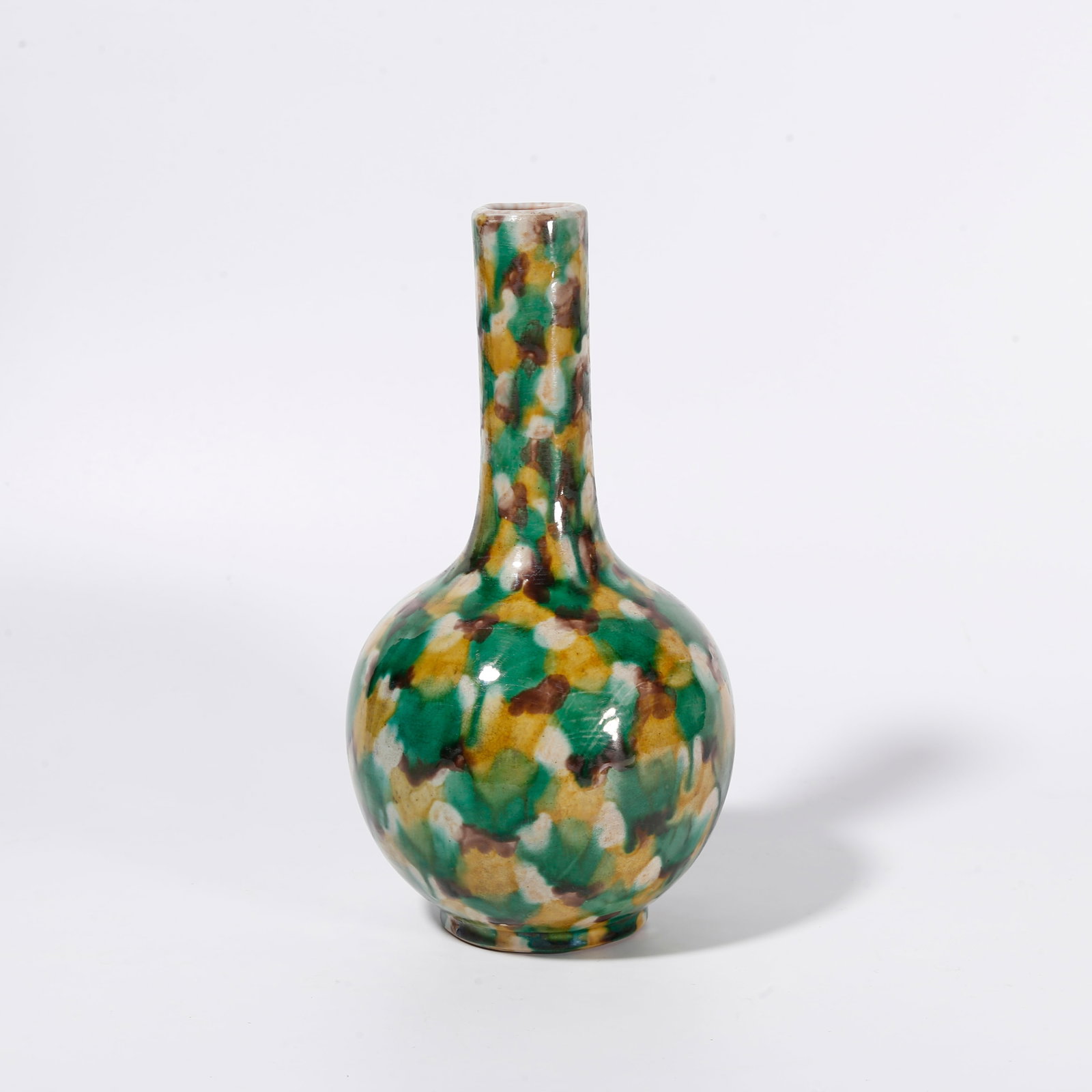 A SANCAI APPRECIATION VASE (1 of 8)
