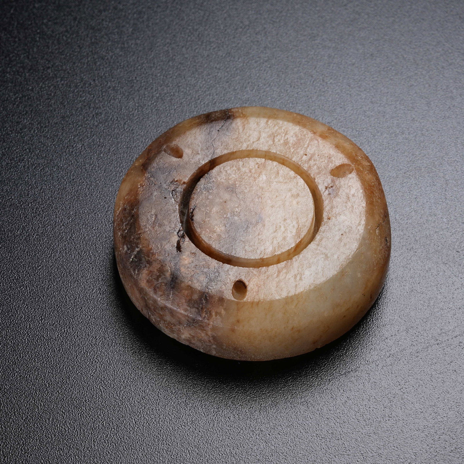 A ANCIENT JADE SWORD POMMEL - 10