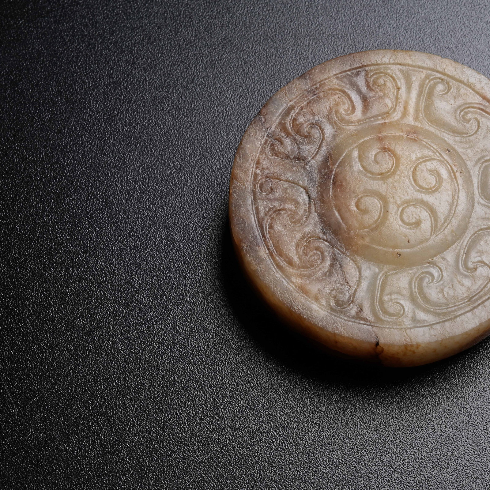 A ANCIENT JADE SWORD POMMEL - 2