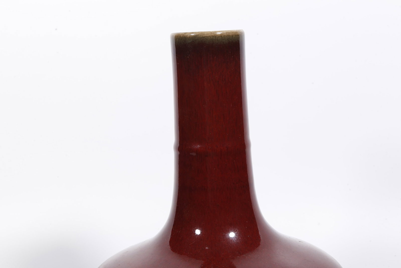 A RED GLAZE FLAT VASE - 5