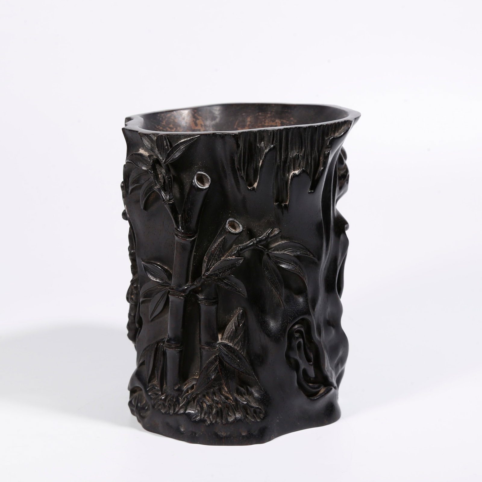 A RED SANDALWOOD BRUSH POT CARVED WITH THREE FRIENDS OF WINTER: Red Sandalwood Brush Pot Carved with Three Friends of Winter