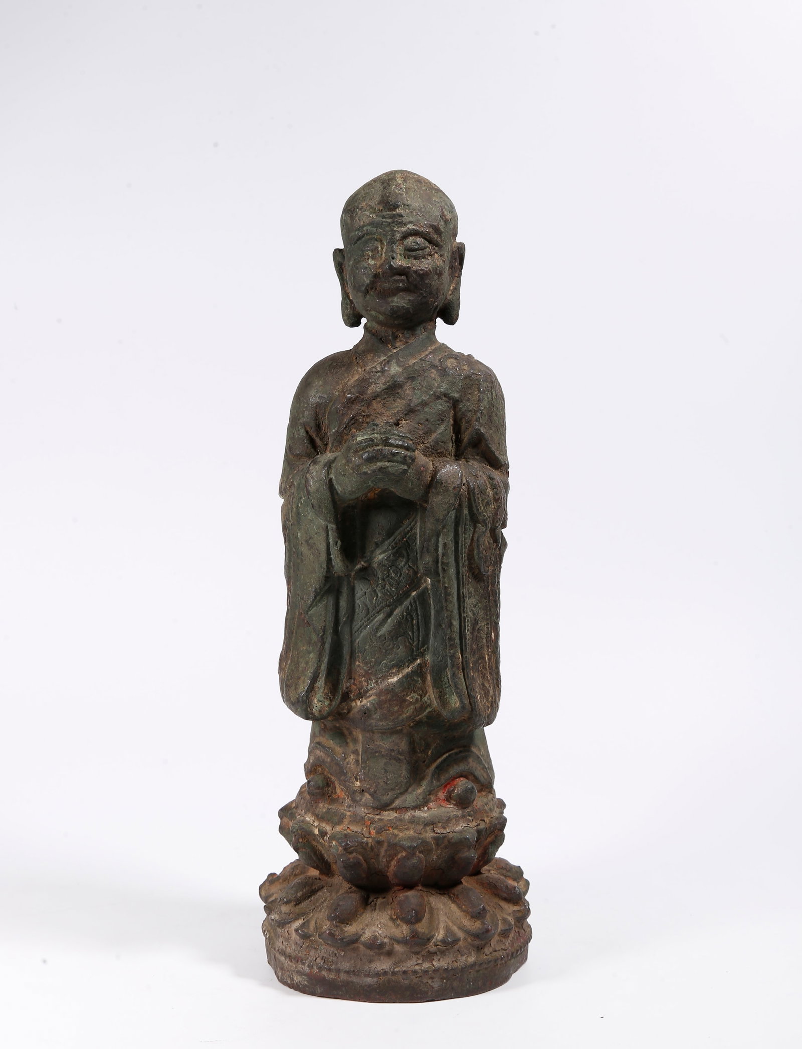 A BRONZE BUDDHA STATUE: Bronze Buddha Statue