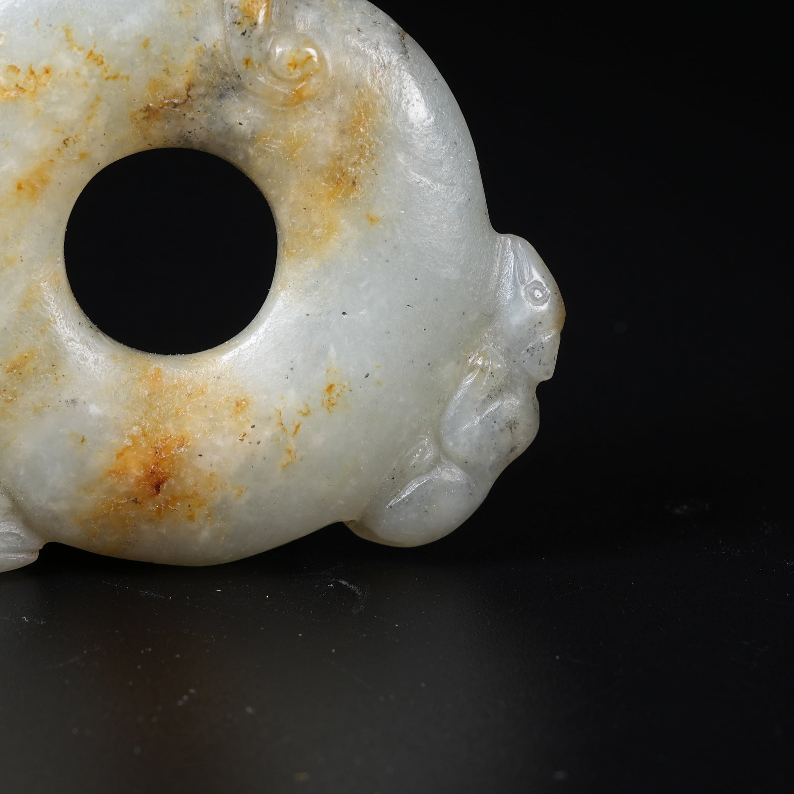 A ANCIENT JADE OPENWORK BI DISC - 4