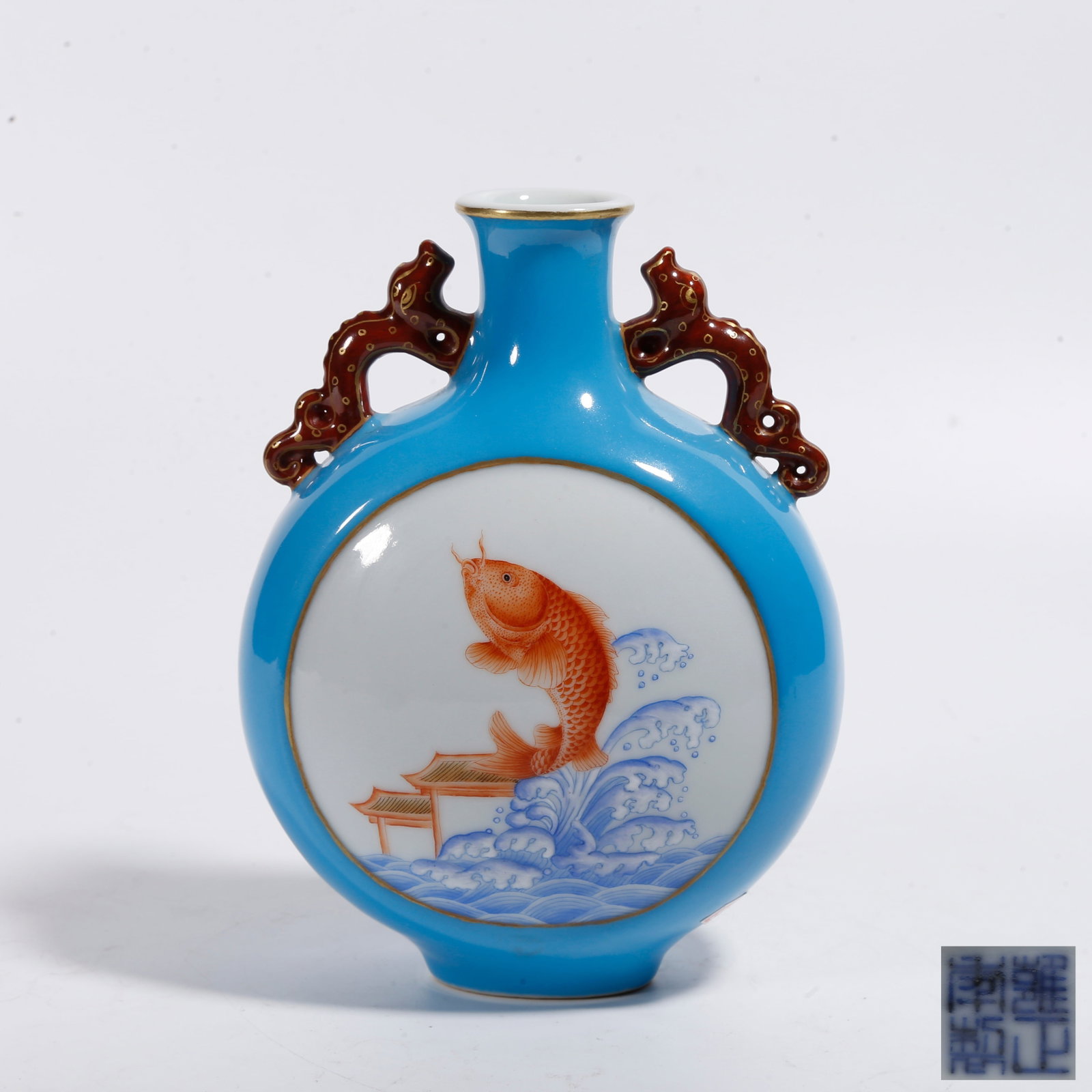 A BLUE GROUND MOON FLASK WITH FAMILLE ROSE FLORAL PANELS (1 of 10)
