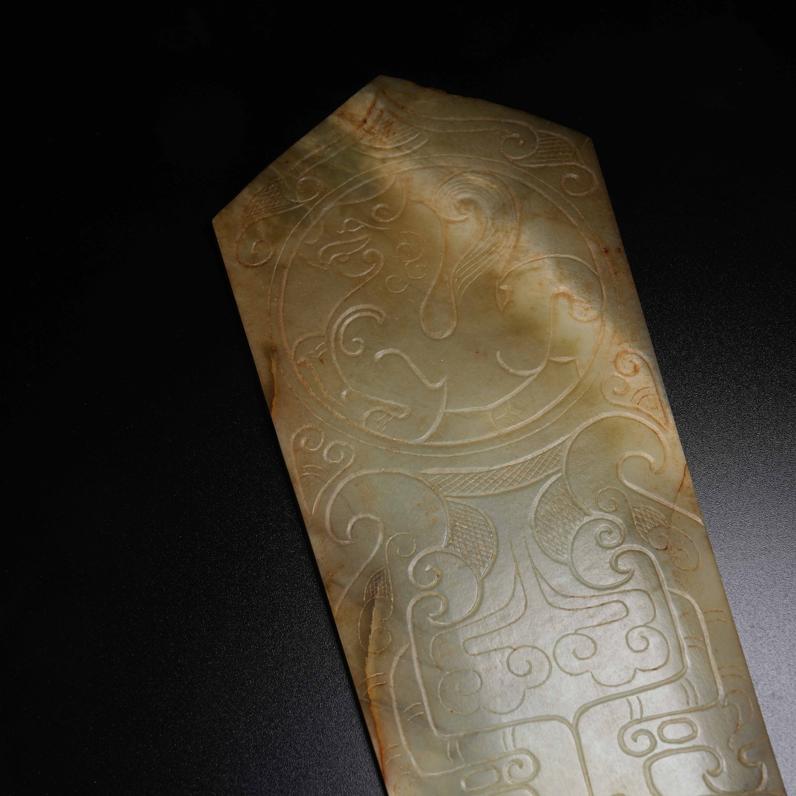 A ANCIENT JADE GUI SCEPTER - 2
