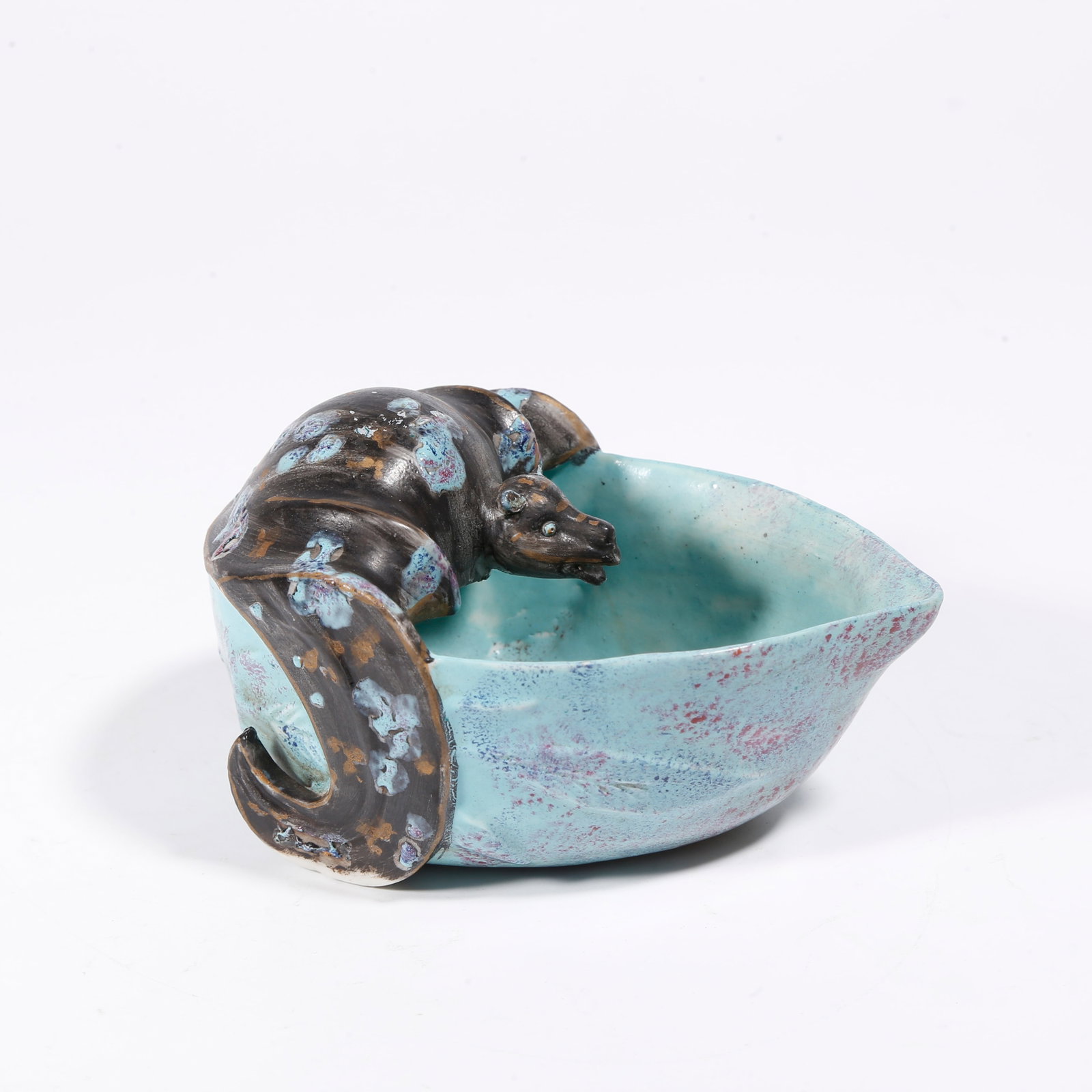 A JUN GLAZE WASHER WITH FORTUNE MOTIFS: Jun Glaze Washer with Fortune Motifs