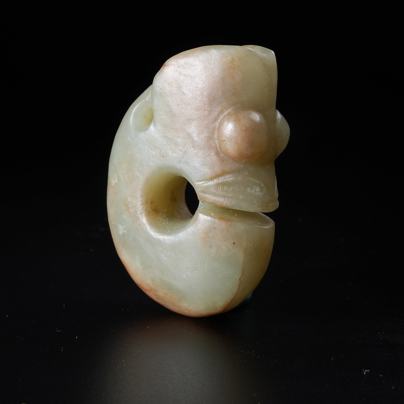 A ANCIENT JADE PIG DRAGON (1 of 9)