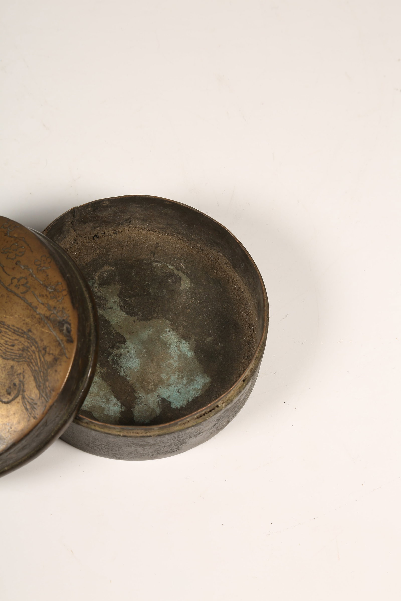 A BRONZE INK BOX - 3