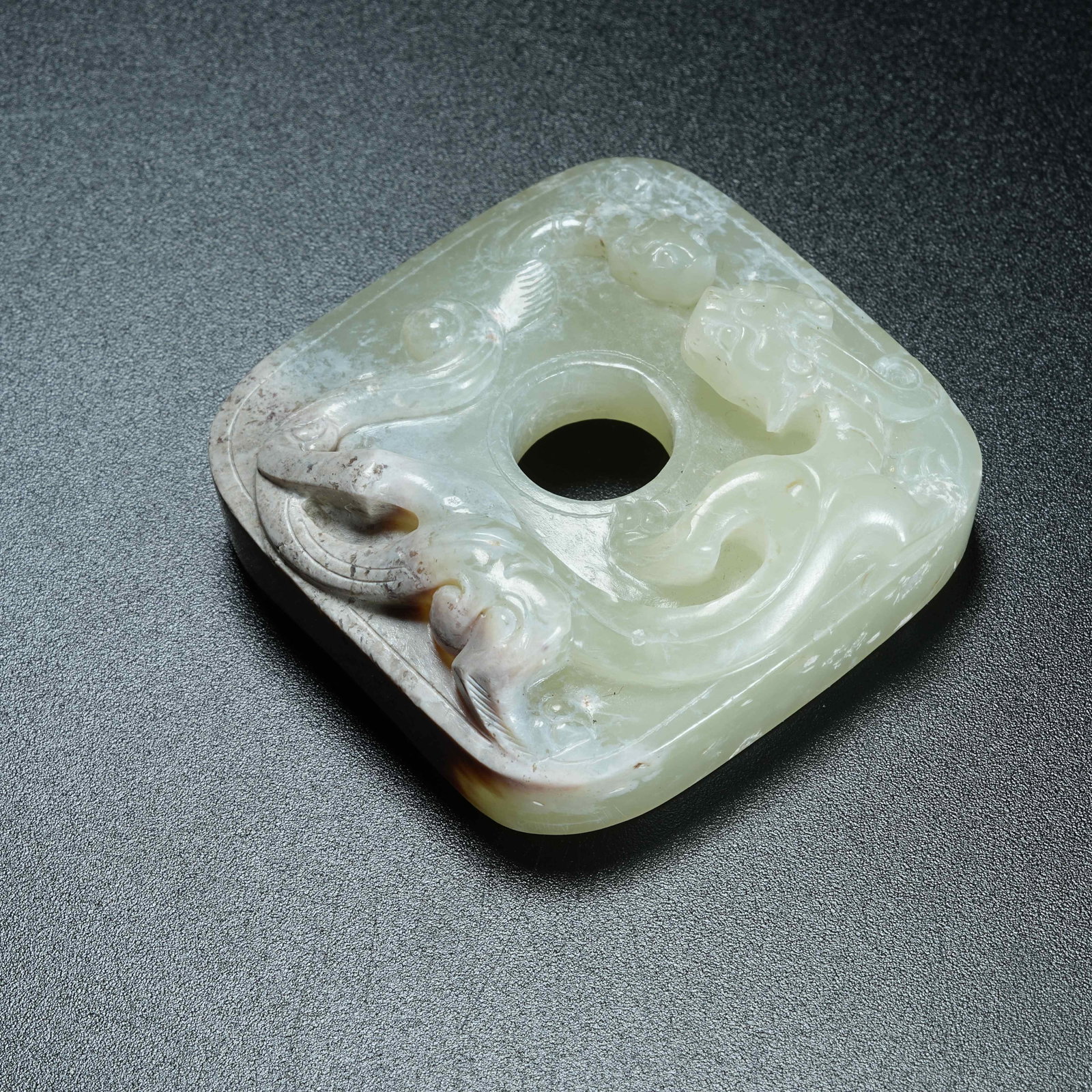 A ARCHAIC JADE CHILONG PENDANT: Archaic Jade Chilong Pendant
