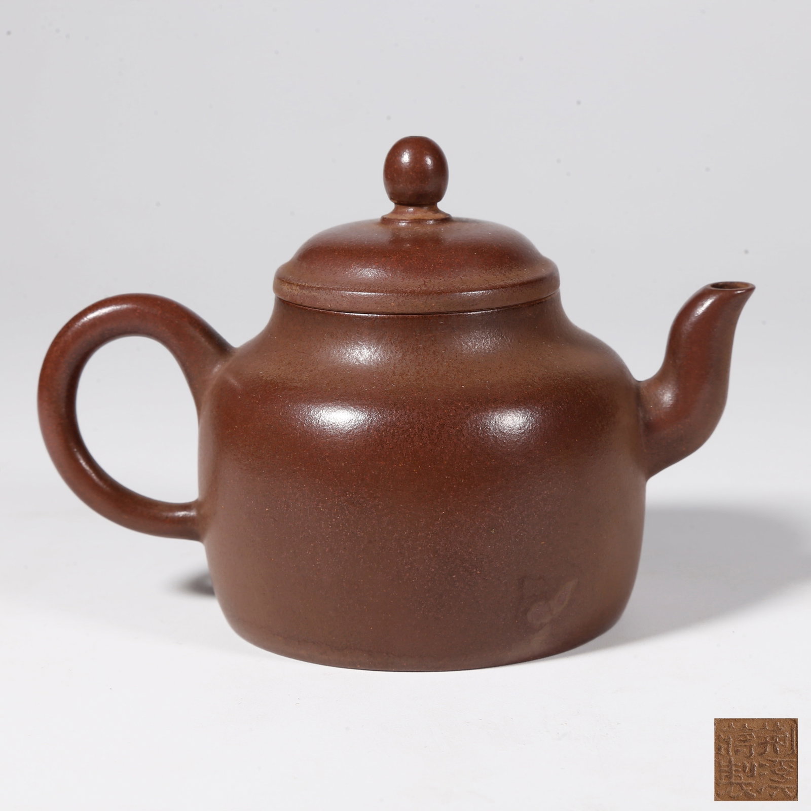 A ZISHA EWER: Zisha Ewer