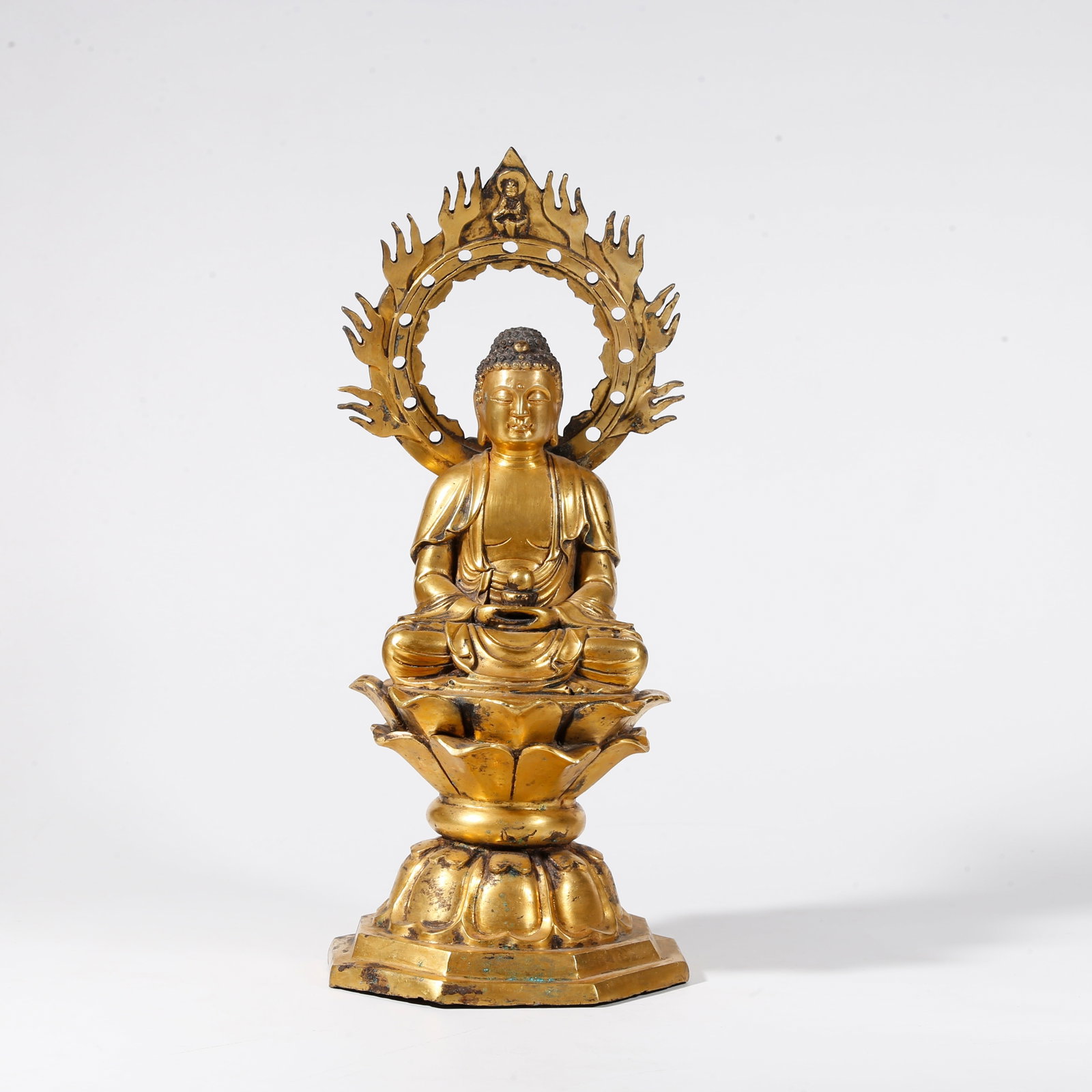 A GILT BRONZE STATUE OF AMITABHA BUDDHA (1 of 9)