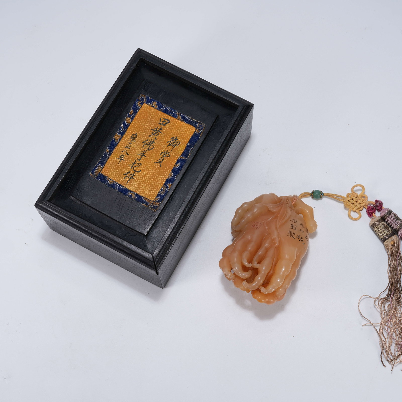 A SHOUSHAN STONE HAND PIECE IN FORM OF BERGAMOT: Shoushan Stone Hand Piece in Form of Bergamot