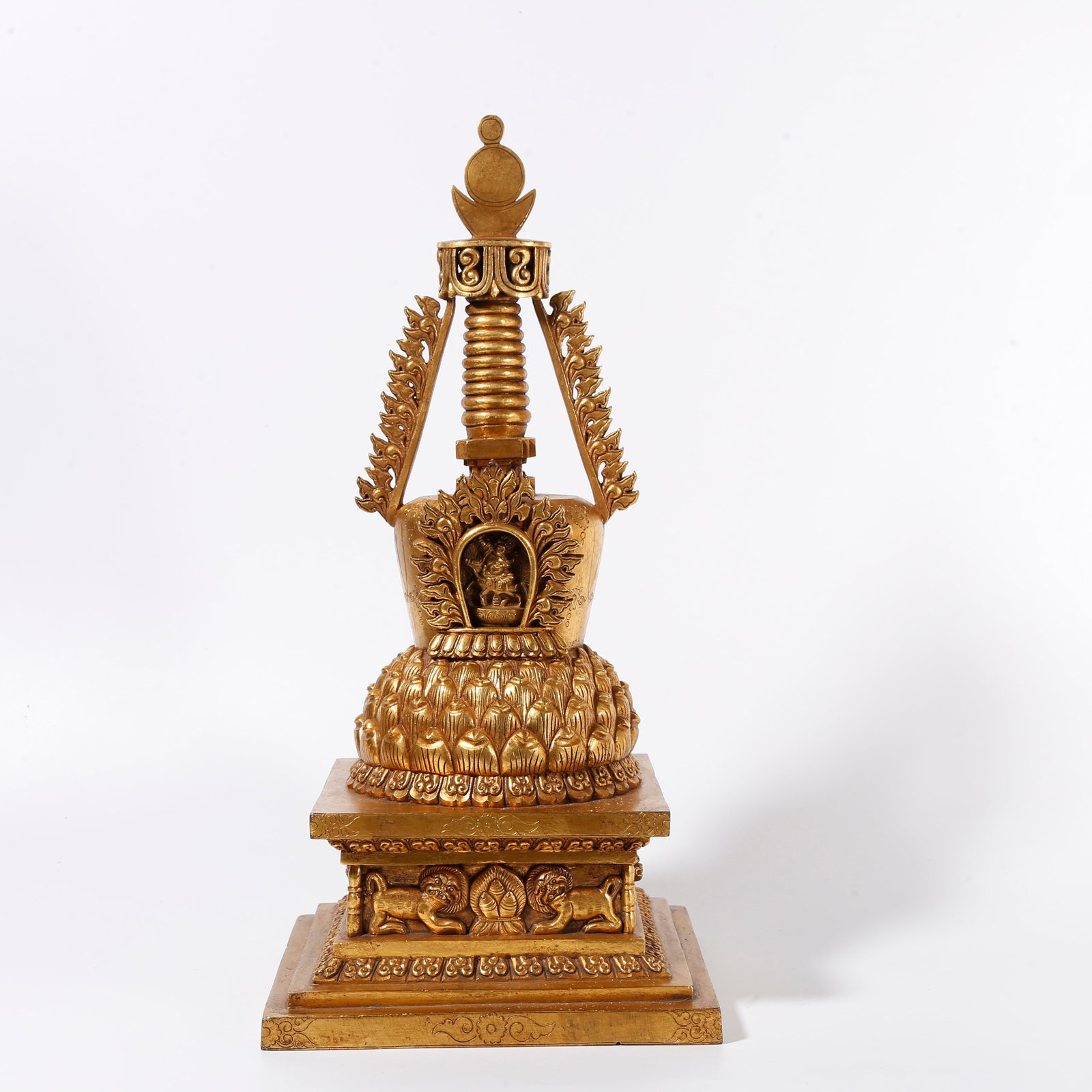 A GILT BRONZE STUPA (1 of 9)