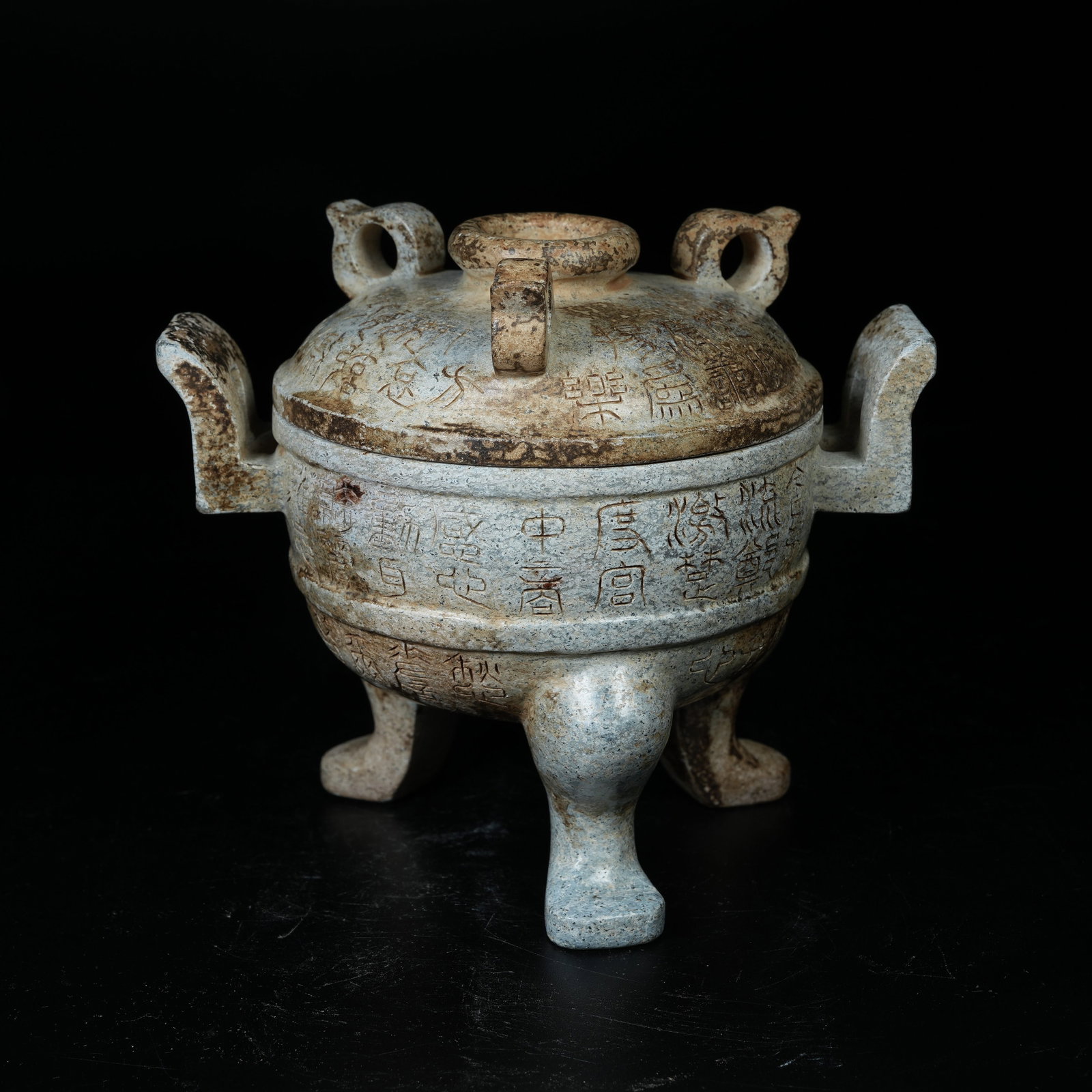 A ARCHAIC JADE TRIPOD CENSER WITH COURT HAT-SHAPED EARS: Archaic Jade Tripod Censer with Court Hat-shaped Ears