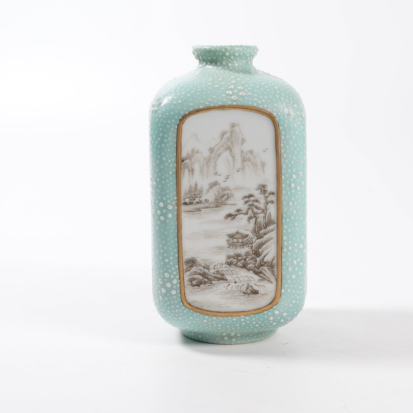 A SQUARE VASE WITH INK LANDSCAPE PATTERN - 2