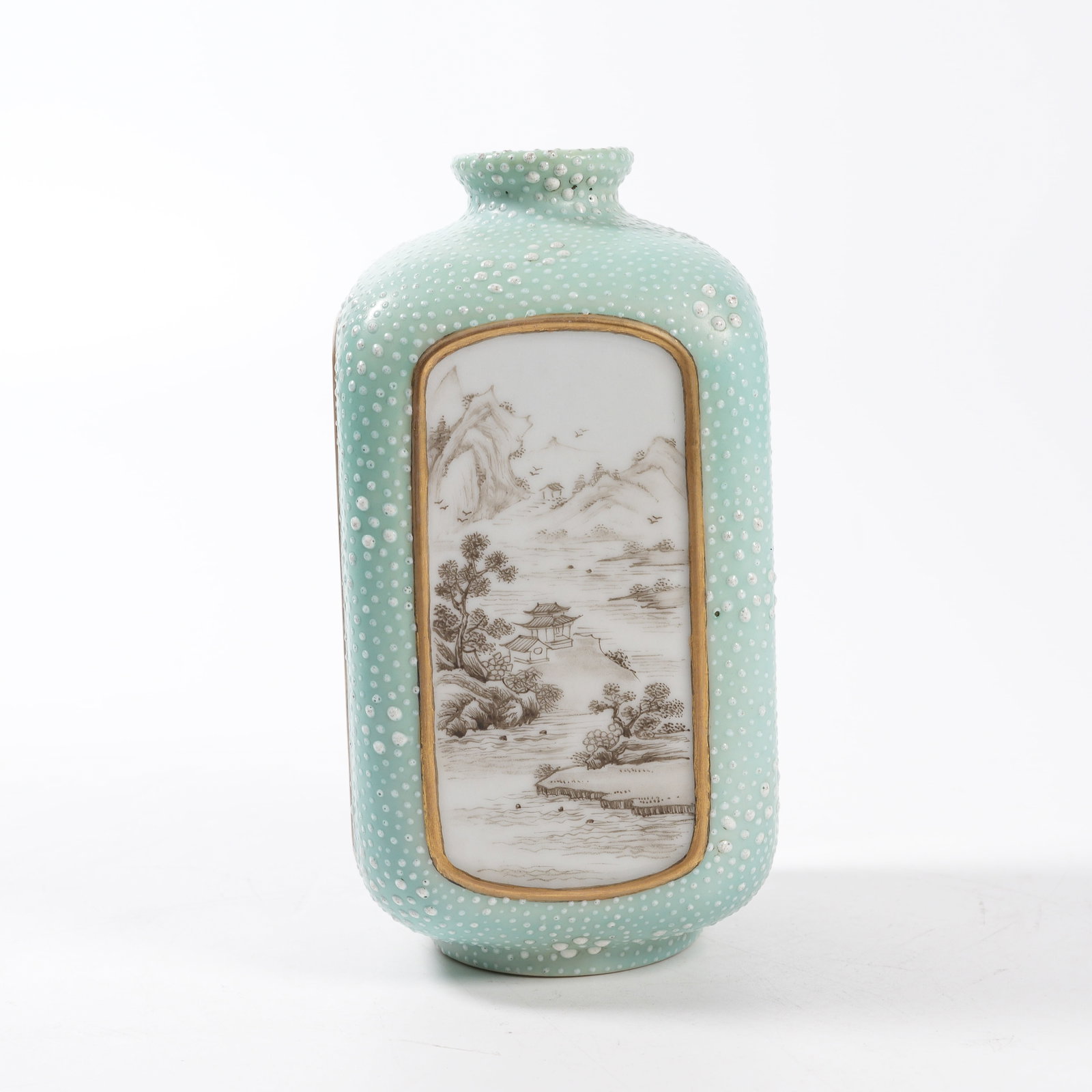 A SQUARE VASE WITH INK LANDSCAPE PATTERN - 3