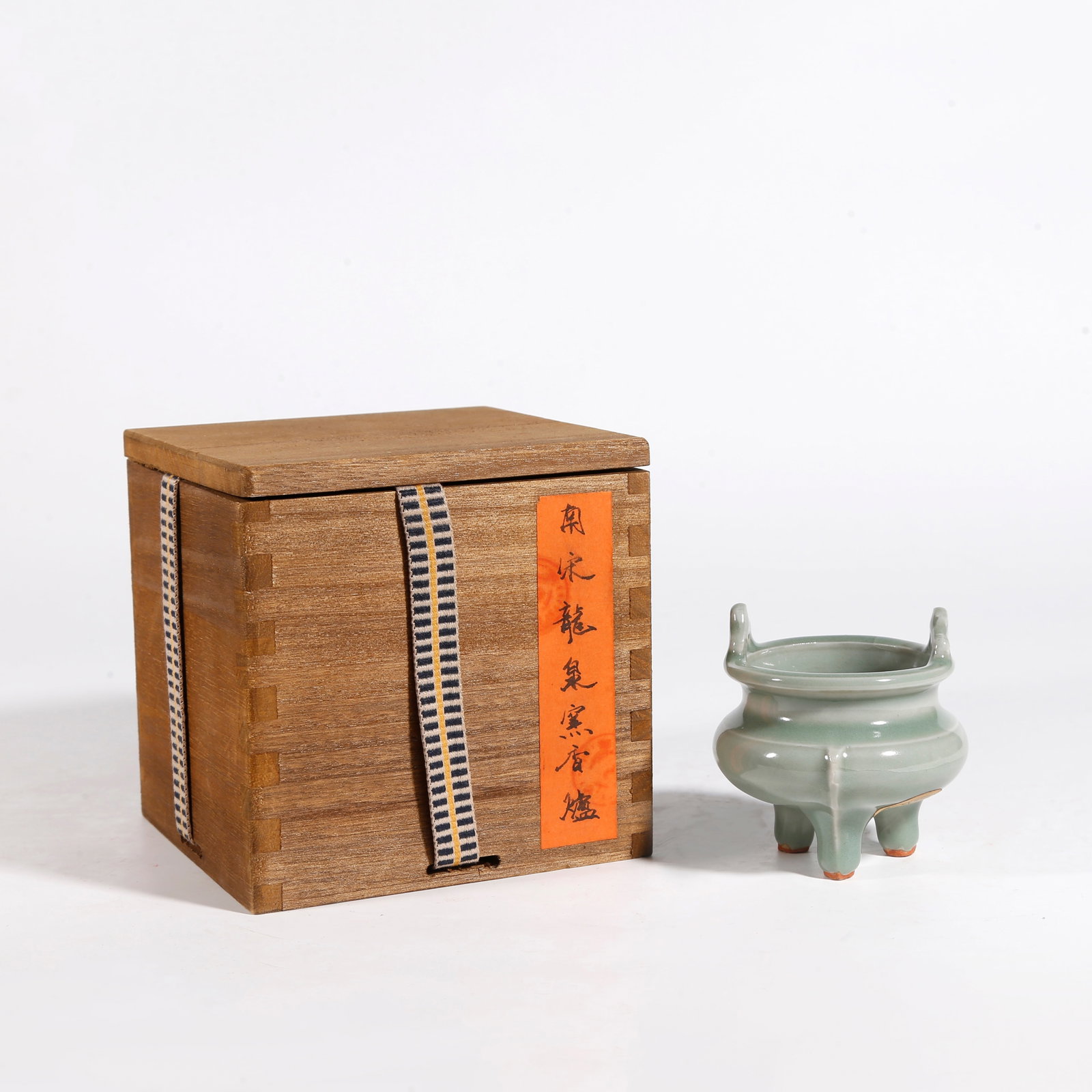 A LONGQUAN KILN THREE-LEGGED CENSER (1 of 8)