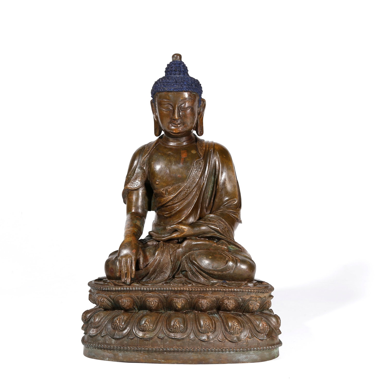 A BRONZE STATUE OF SAKYAMUNI: Bronze Statue of Sakyamuni